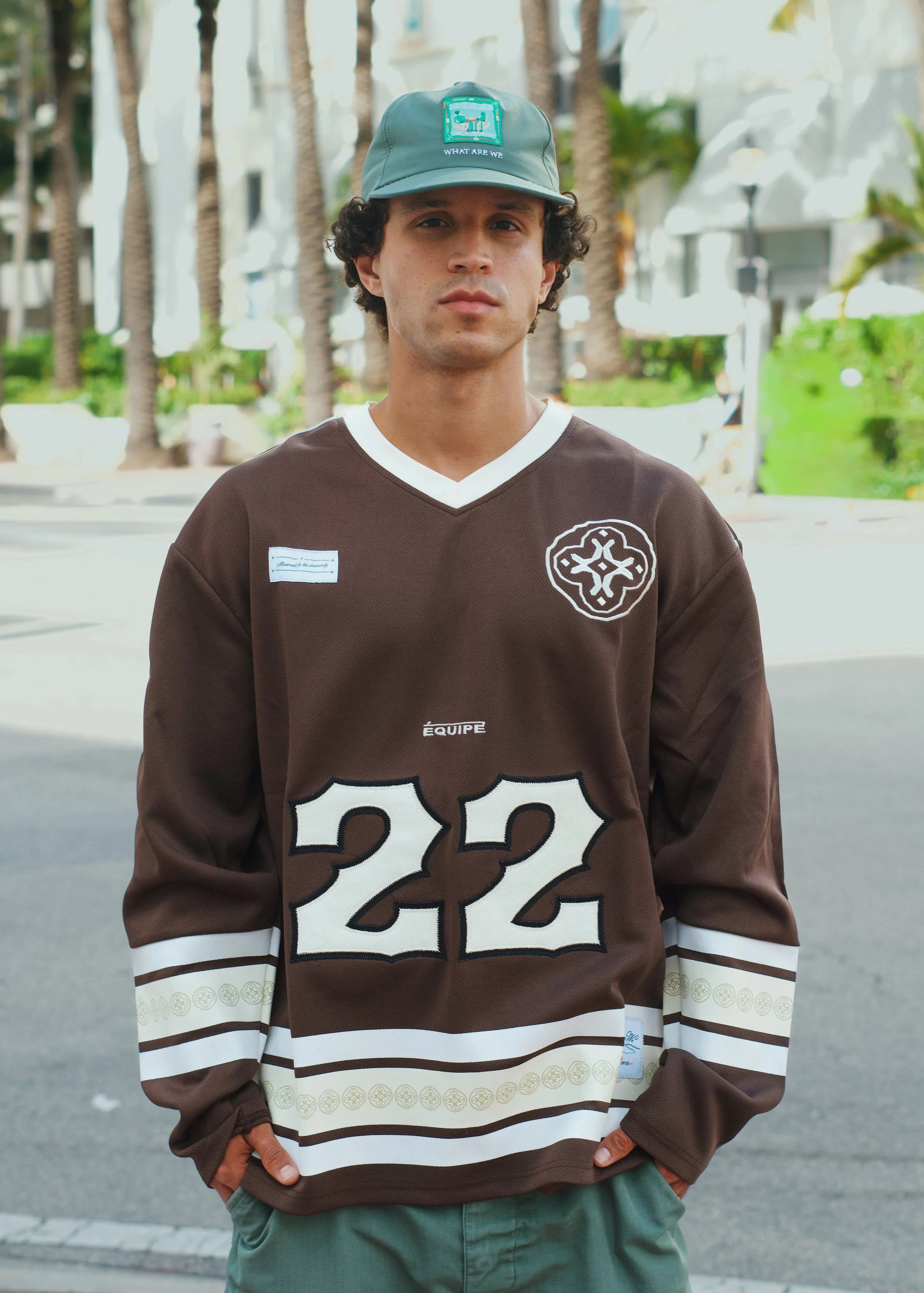 Equipé Hockey Jerser | What Are We