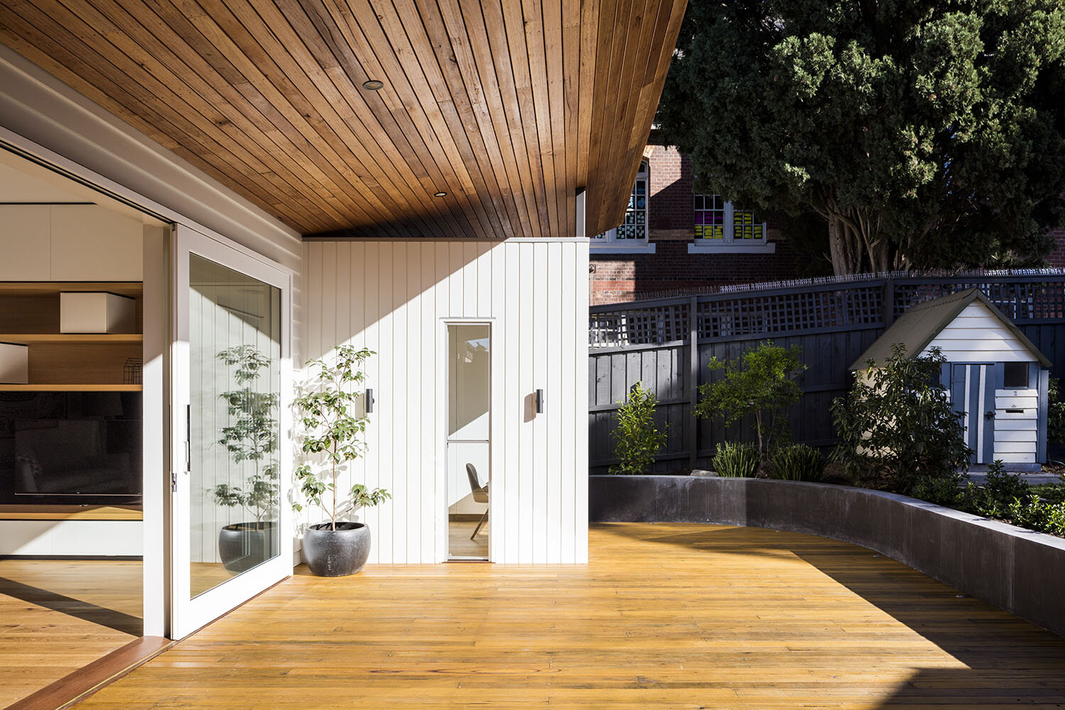 PAD019 Hawthorn East Residence - External 3.jpg