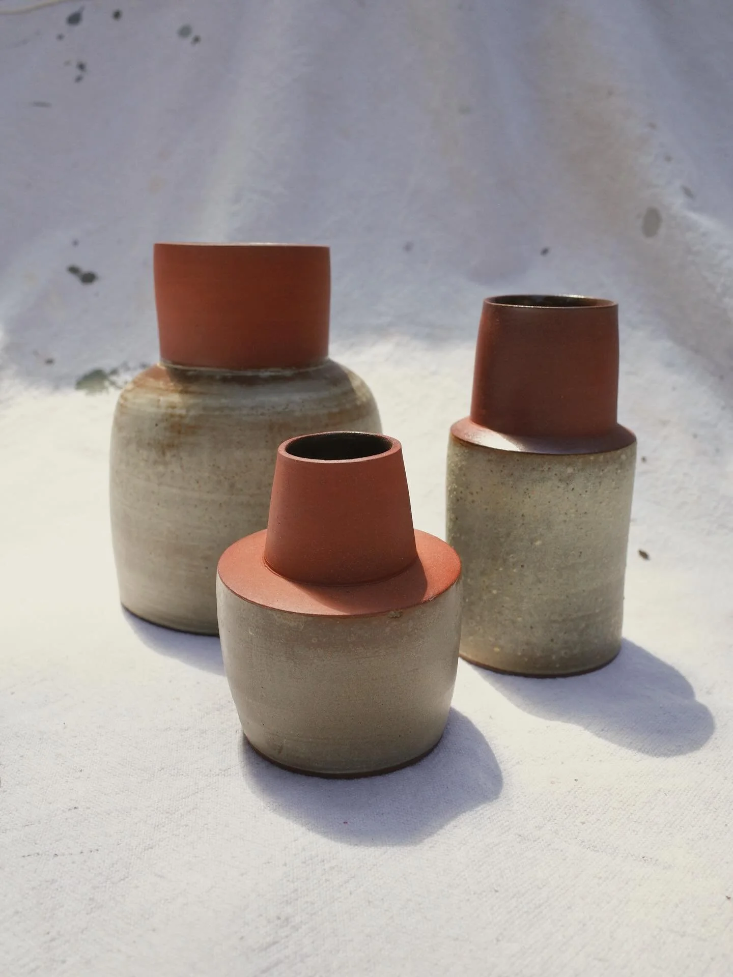 Recents ✨
Im just obsessed with making vases and plates. 
.
.
.
#pottery #ceramicartist #ceramicsculpture #pottersofig