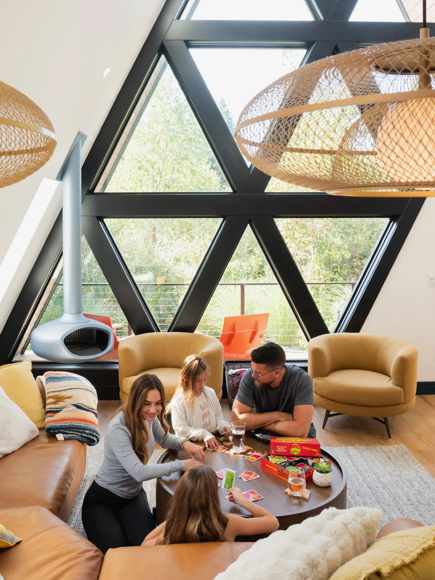 Only a handful of Summer 2026 dates remain. If you&rsquo;ve been picturing yourself here, consider this your invitation. Let Twin Peaks set the scene for a stay you&rsquo;ll never forget. ✨ #twinpeaksaframes