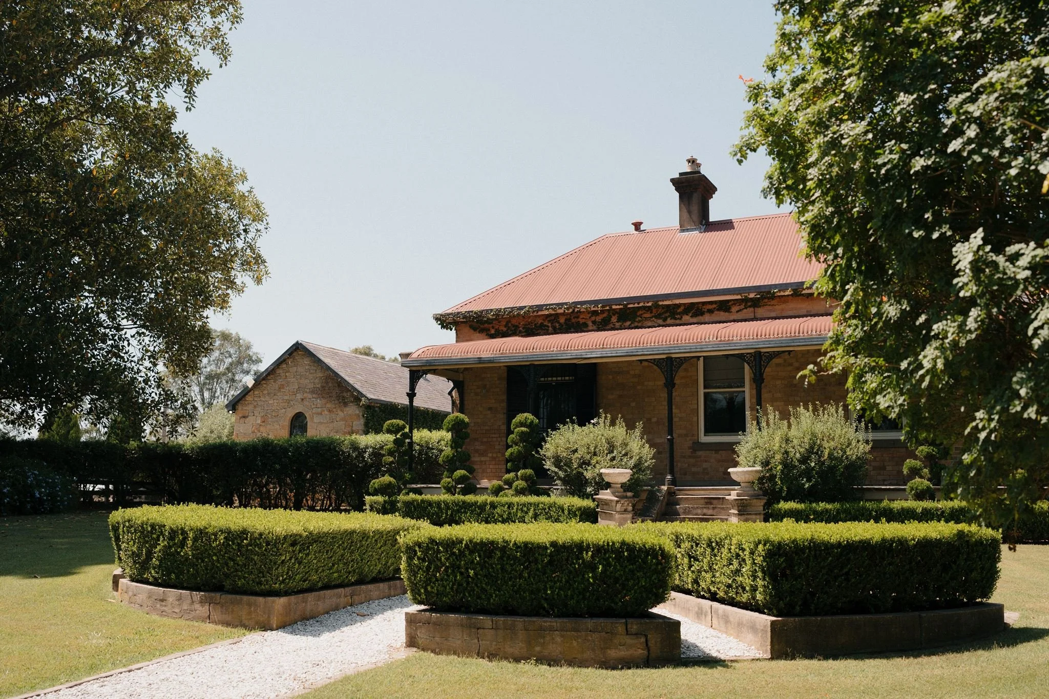 Wallalong-House-wedding-photographer-1.jpg