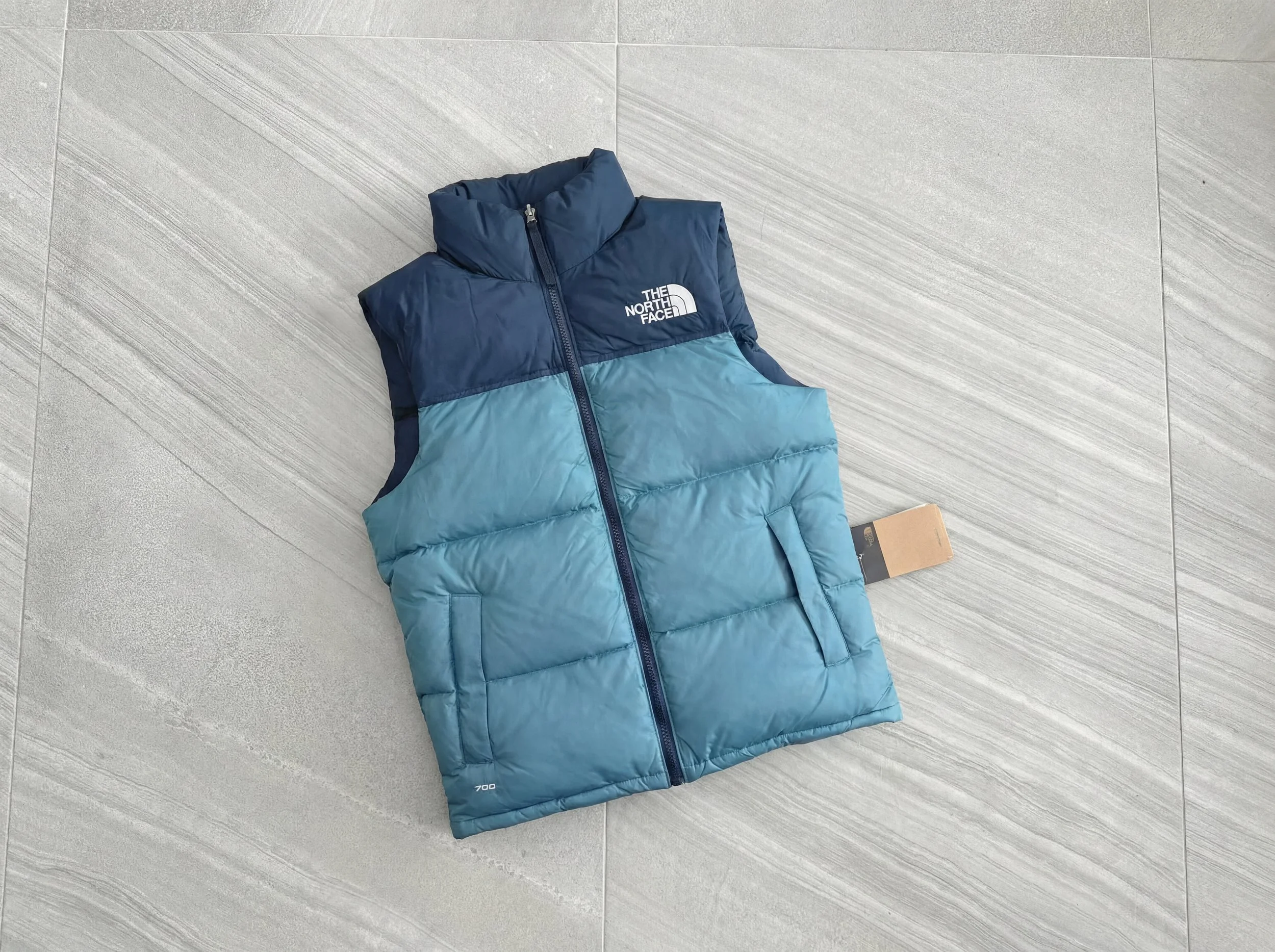 Firefly_GeminiFlash_Replace the1 Black jacket with the blue Jacket.jpg (Copy) (Copy) (Copy)