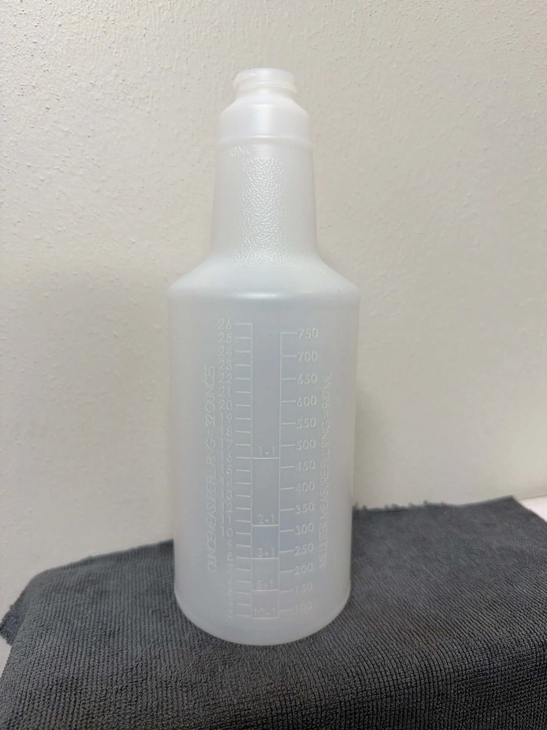 Quart Bottle/Clear 32oz