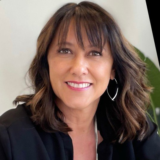 Teri Simonton, CEO PixelMongers LLC Headshot