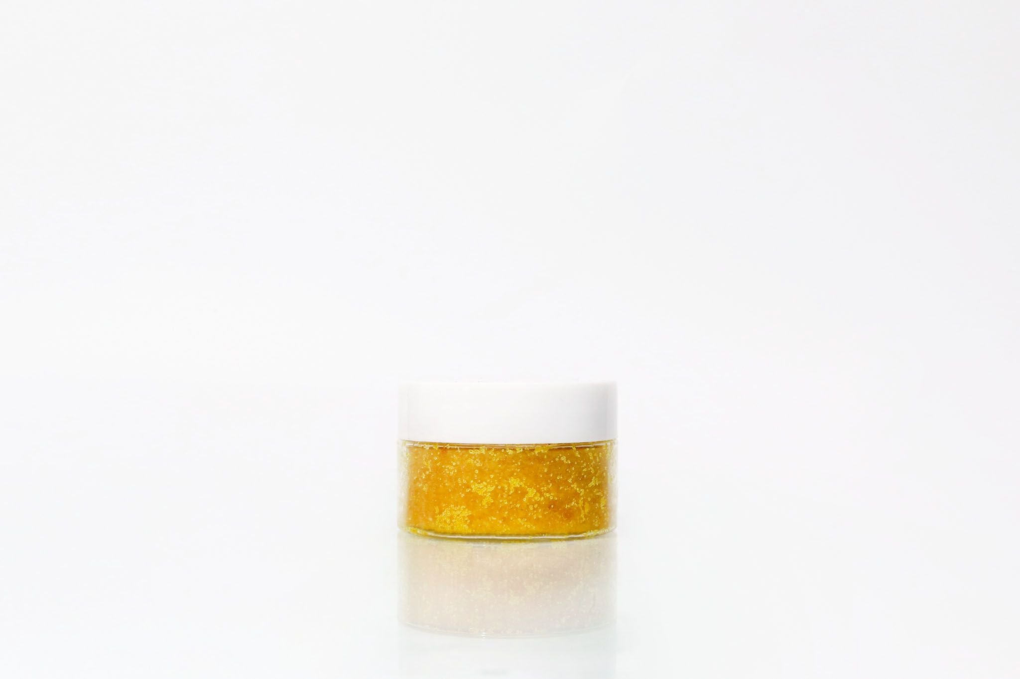 Turmeric Brightening Lip Scrub