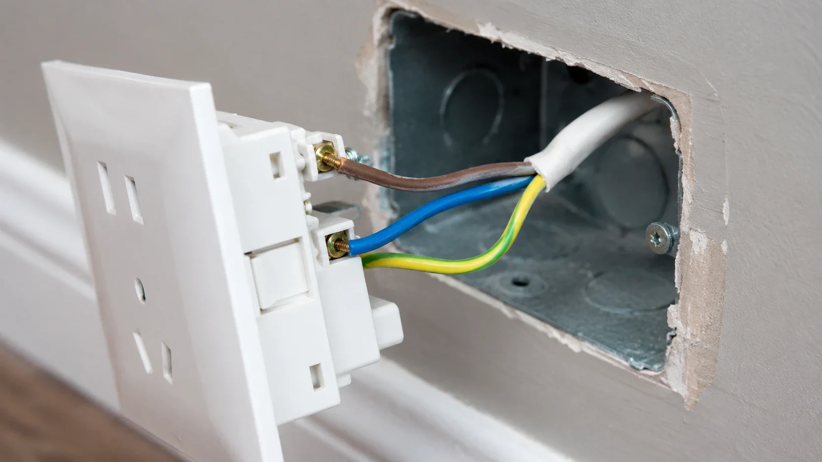 Behind the scenes of a power point – this is what a good installation looks like