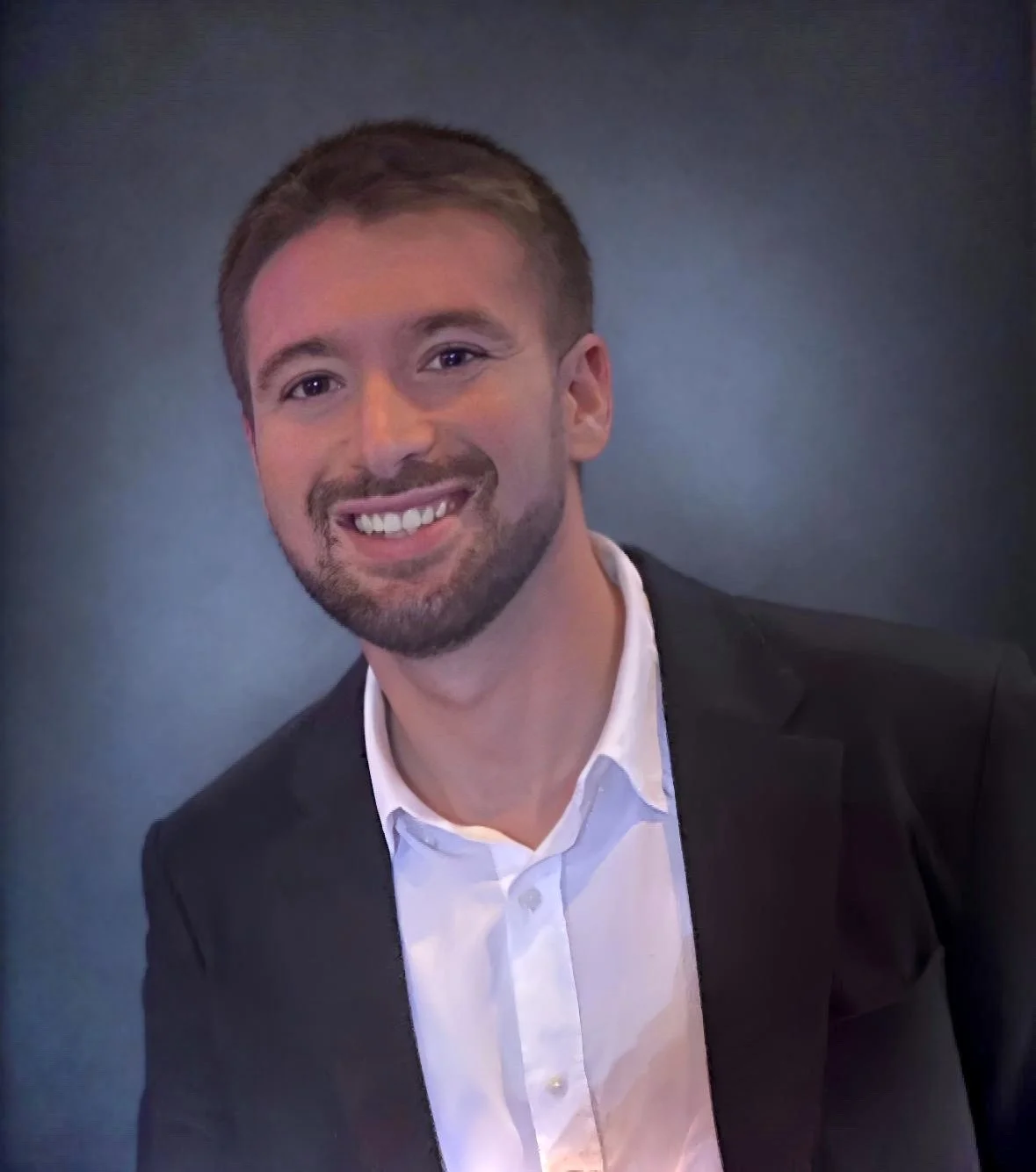 Ryan Delouya - Headshot.jpg