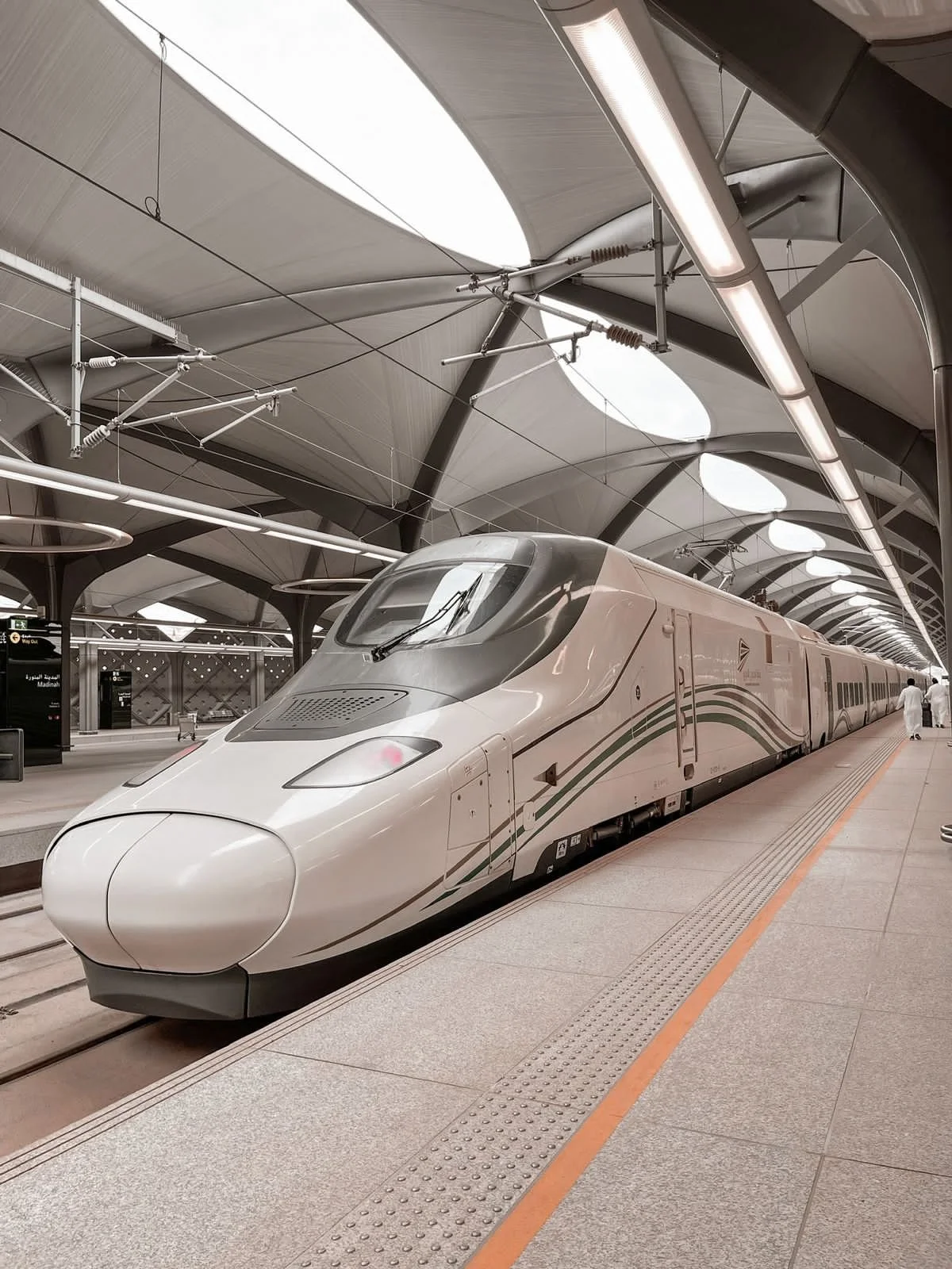 img-haramain-train.jpg (Copy)