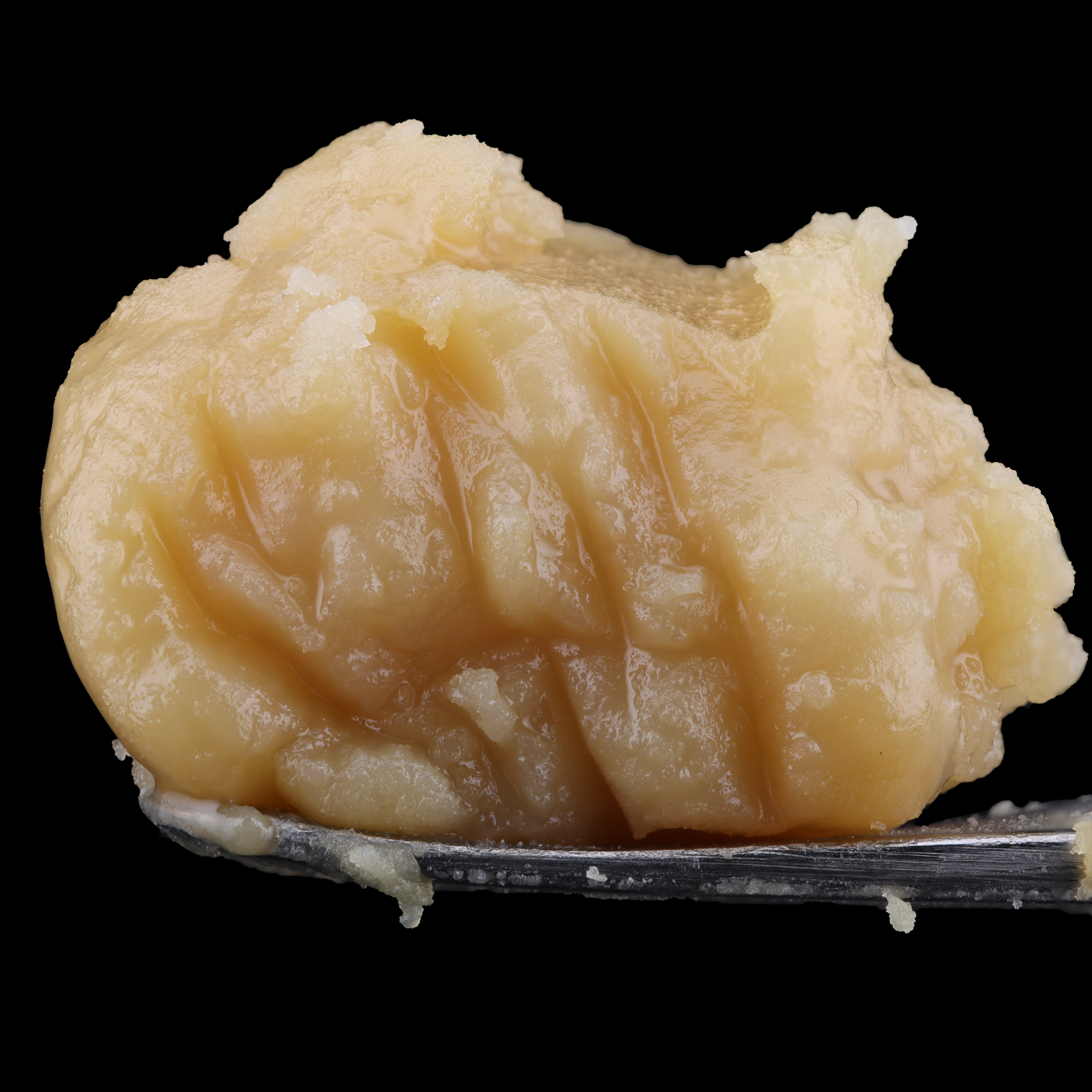 Panama-Red-live-rosin-strain-by-golden-ratio-dab-1