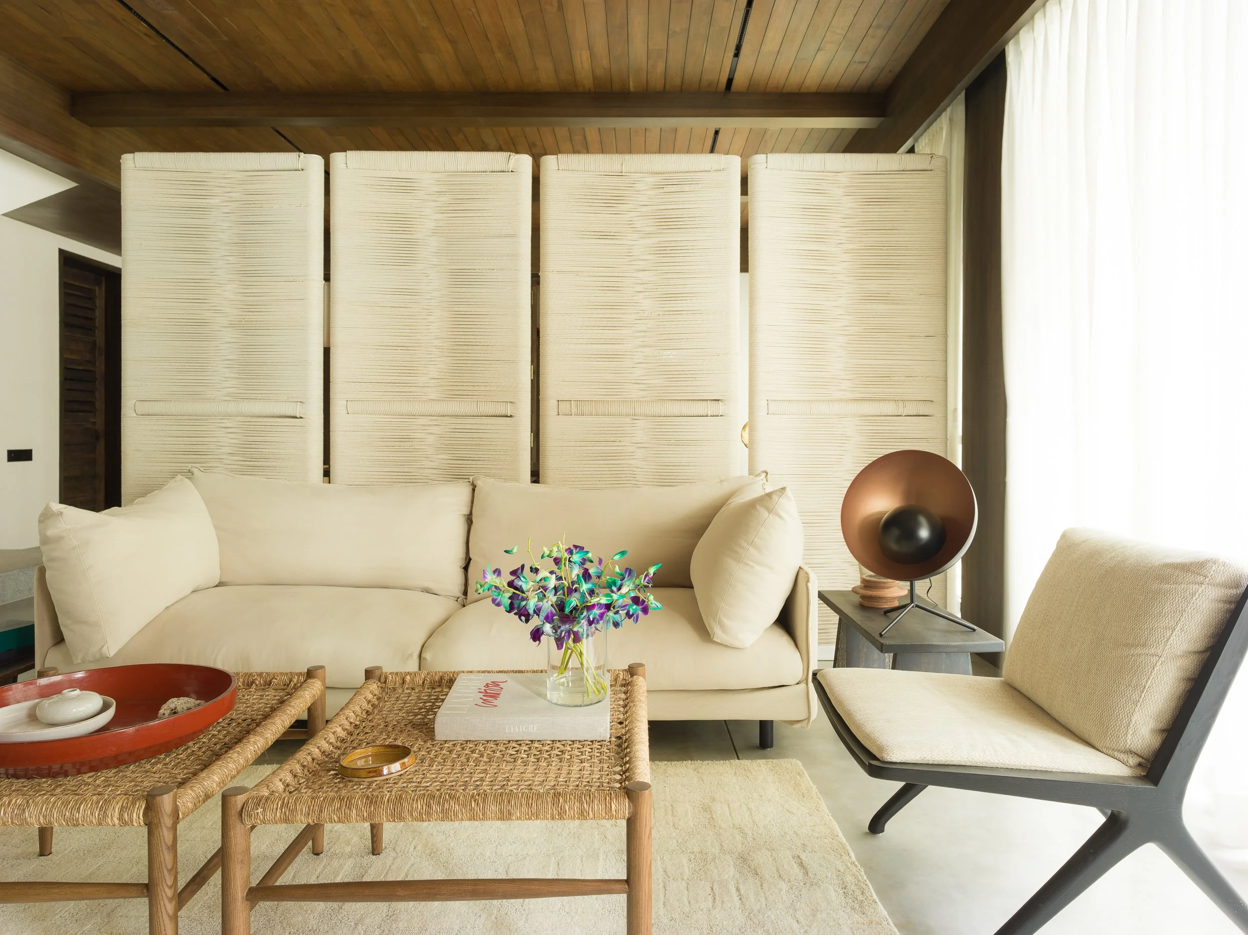 4 Living Room.jpg