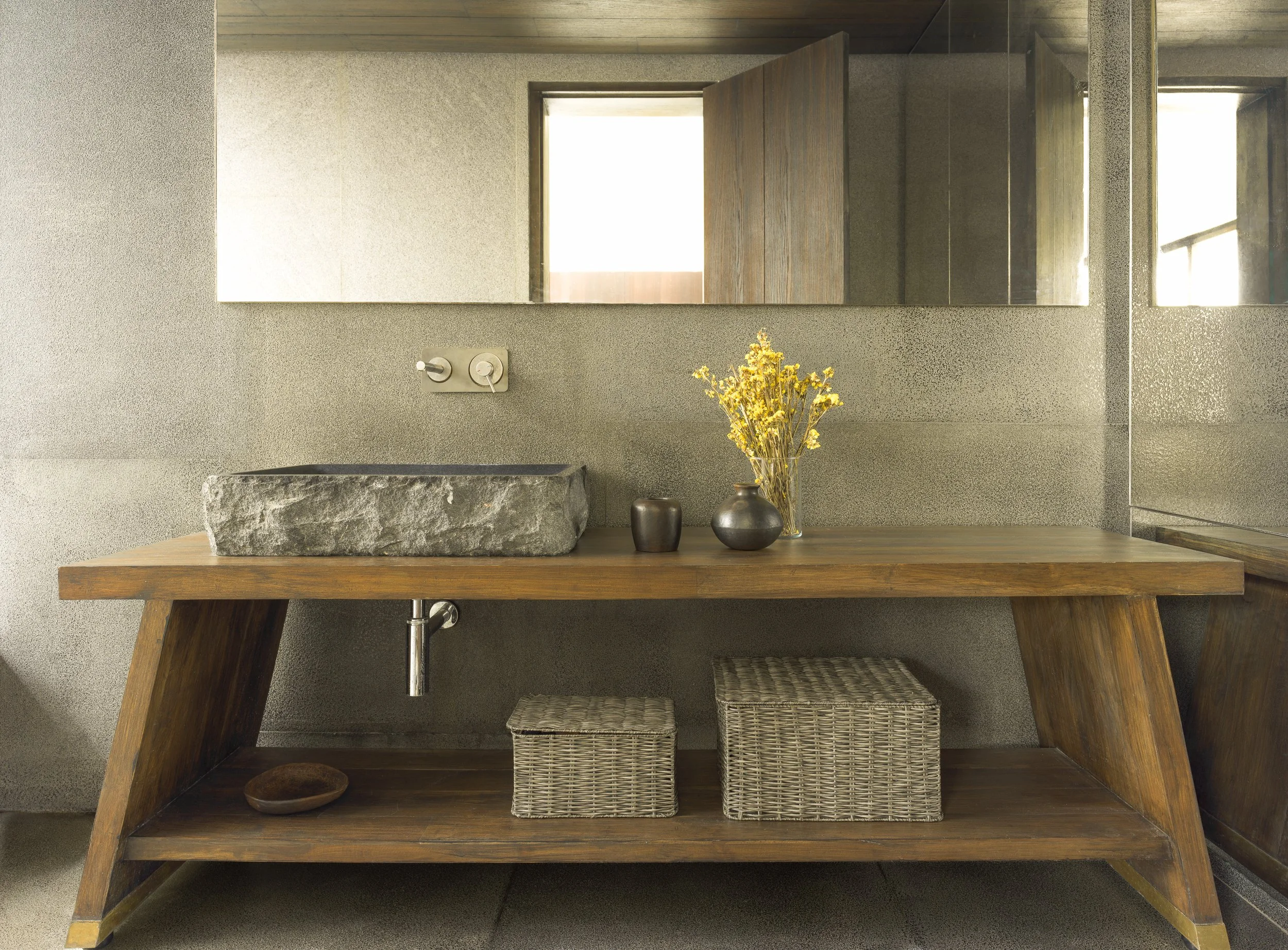 26 Bathroom Vanity.jpg