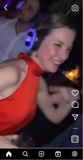 Bali Silent Disco wedding after party people dancing