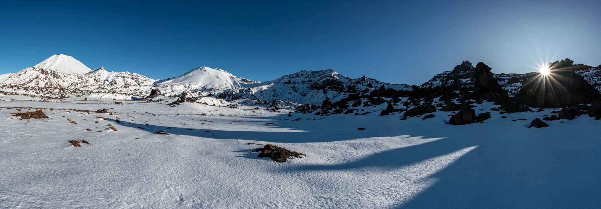 Ascending to Emerald Lakes from Oturere Hut. 