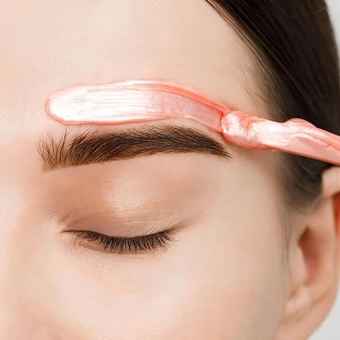 5 Reasons to Get Your Brows Professionally Shaped