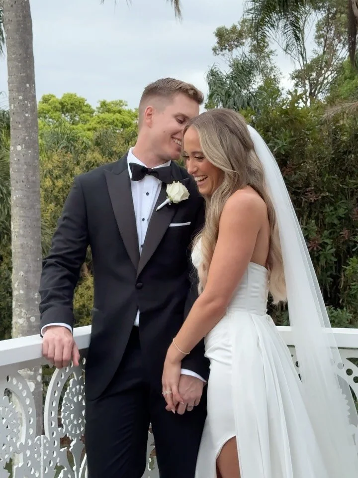 Straight from the camera roll ✨

A handful of snippets from Amie &amp; Kyle&rsquo;s wedding day - unfiltered, as they happened.

When you hire Content by Kris as your wedding day content creator, you get little videos like this, except there are hund