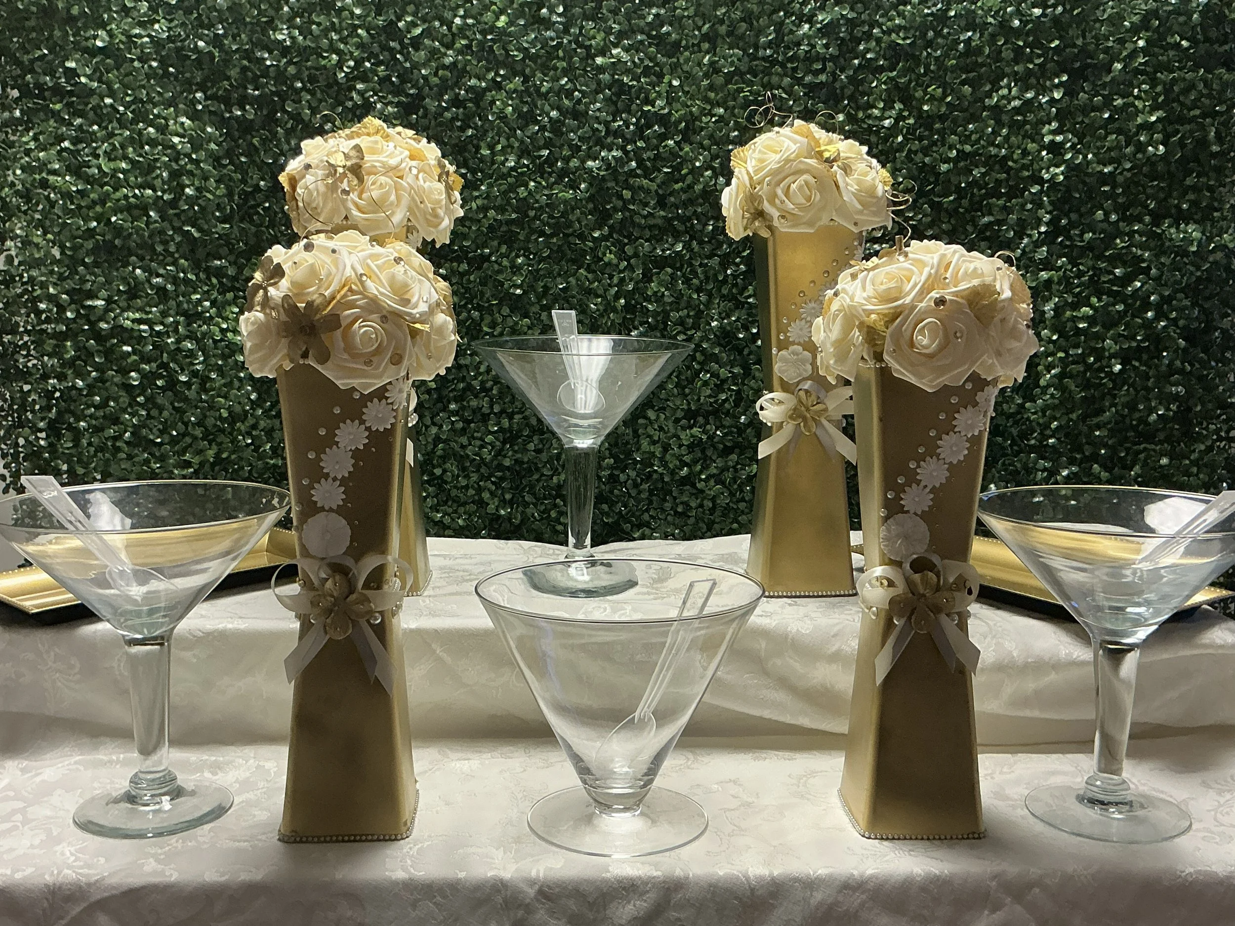 Appetizer Wedding Fowers.jpeg