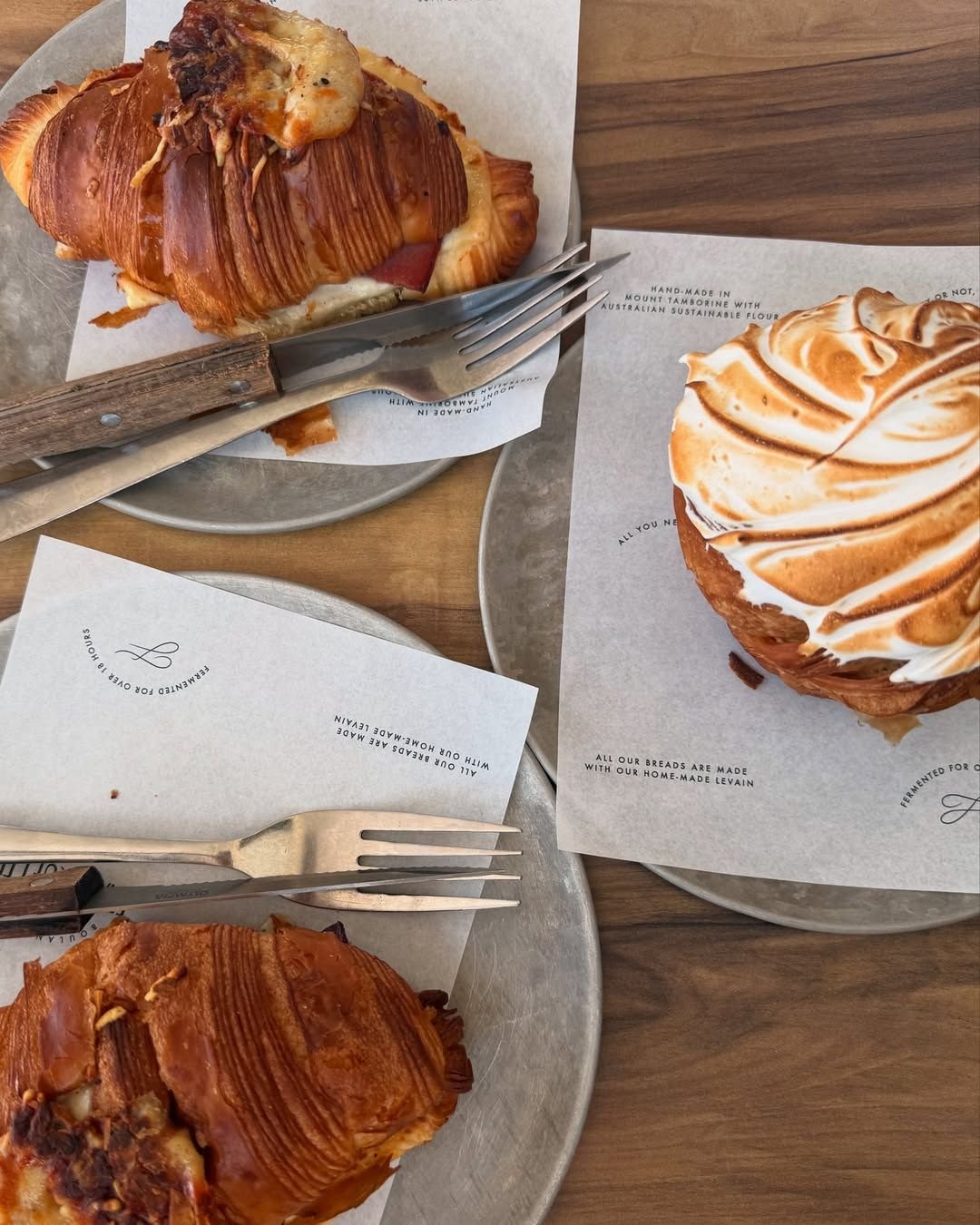 Franquette through your eyes ✨ 

We love seeing the moments you share, from flaky croissants to coffee dates and Tamborine visits. Here are some recent photos captured by you 🤎

1. @bellaakingg
2. @francesoconnellx
3. @lifewiththeleipers 
4. @balanc