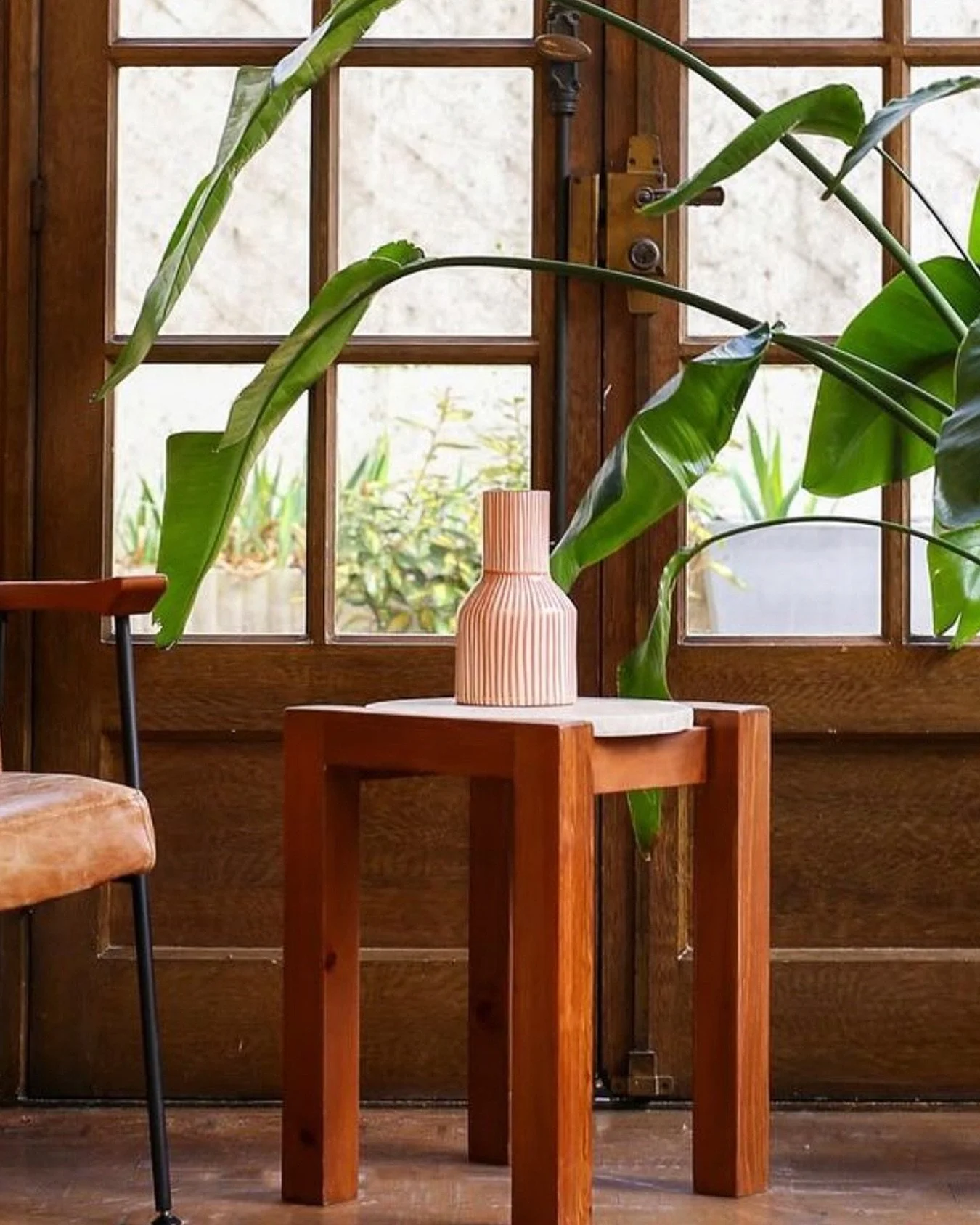 Carnet d&rsquo;inspirations solaires 🌞

Azuri Studio Solaire puise son inspiration dans les teintes chaleureuses et les ambiances tropicales, &eacute;voquant des r&ecirc;ves et des voyages. Les cr&eacute;ations du studio se distinguent par des courb