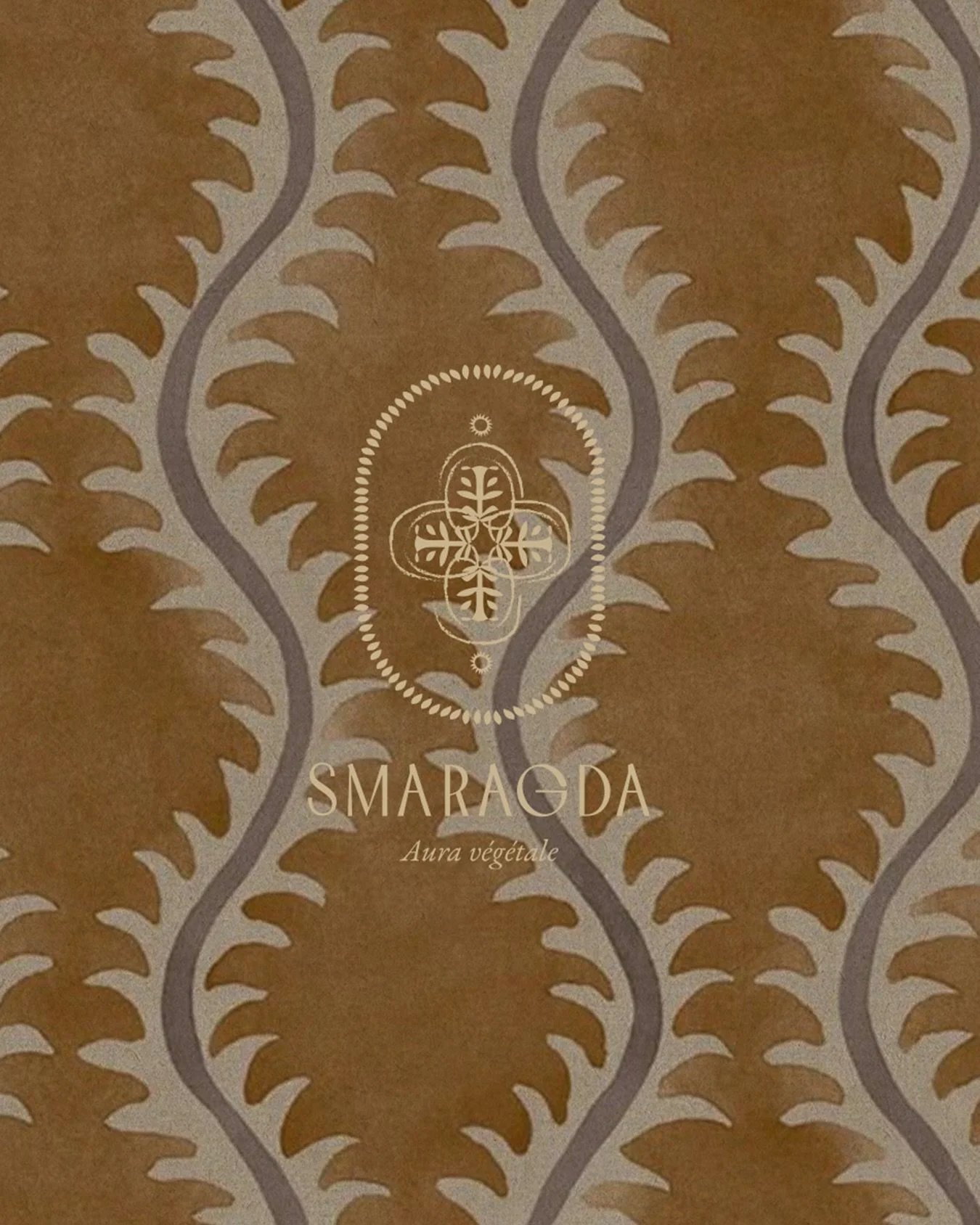 Univers de marque | Smaragda

🌞  Le nom Smaragda, inspir&eacute; du mot grec Smaragdo (pierre verte) &eacute;voque cette alliance entre la beaut&eacute; et la justesse, la profondeur.  De cette vision est n&eacute;e une approche : la d&eacute;corati