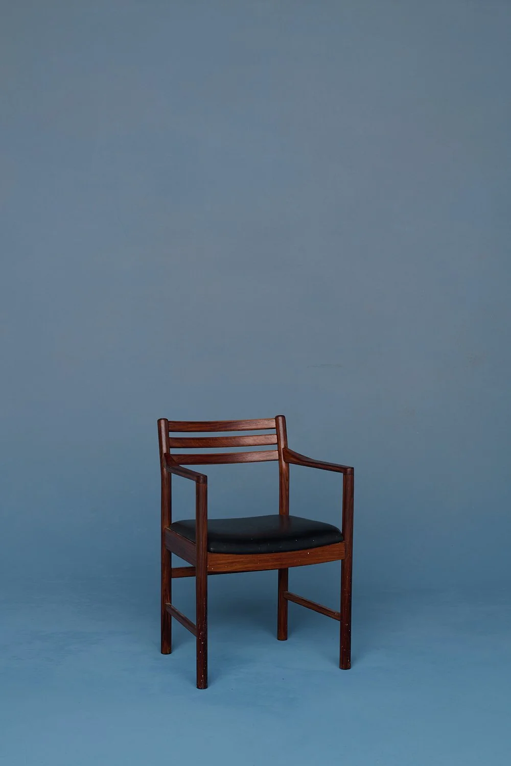 Blue gradient hand painted photography backdrop