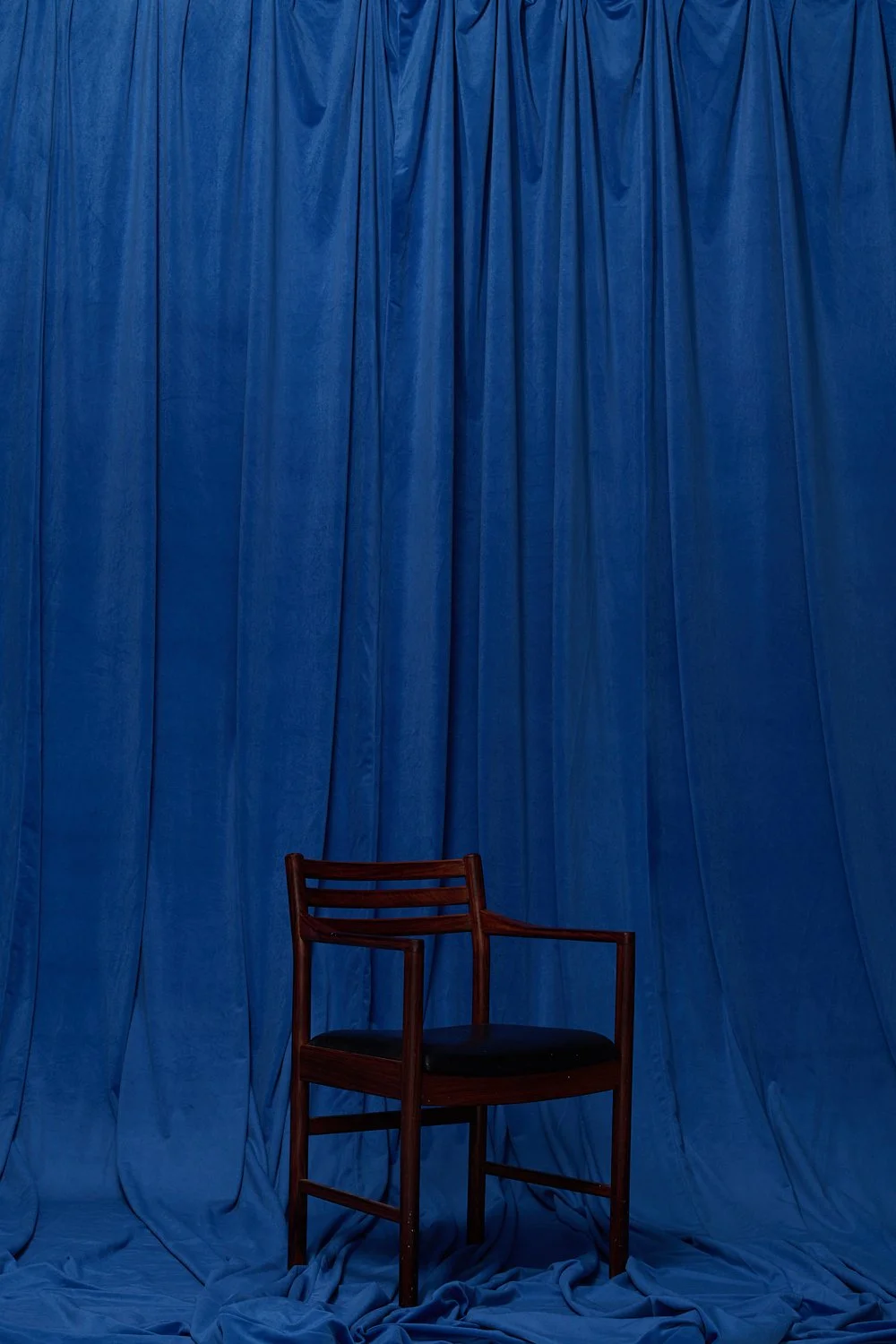 Velvet Drape Blue 01