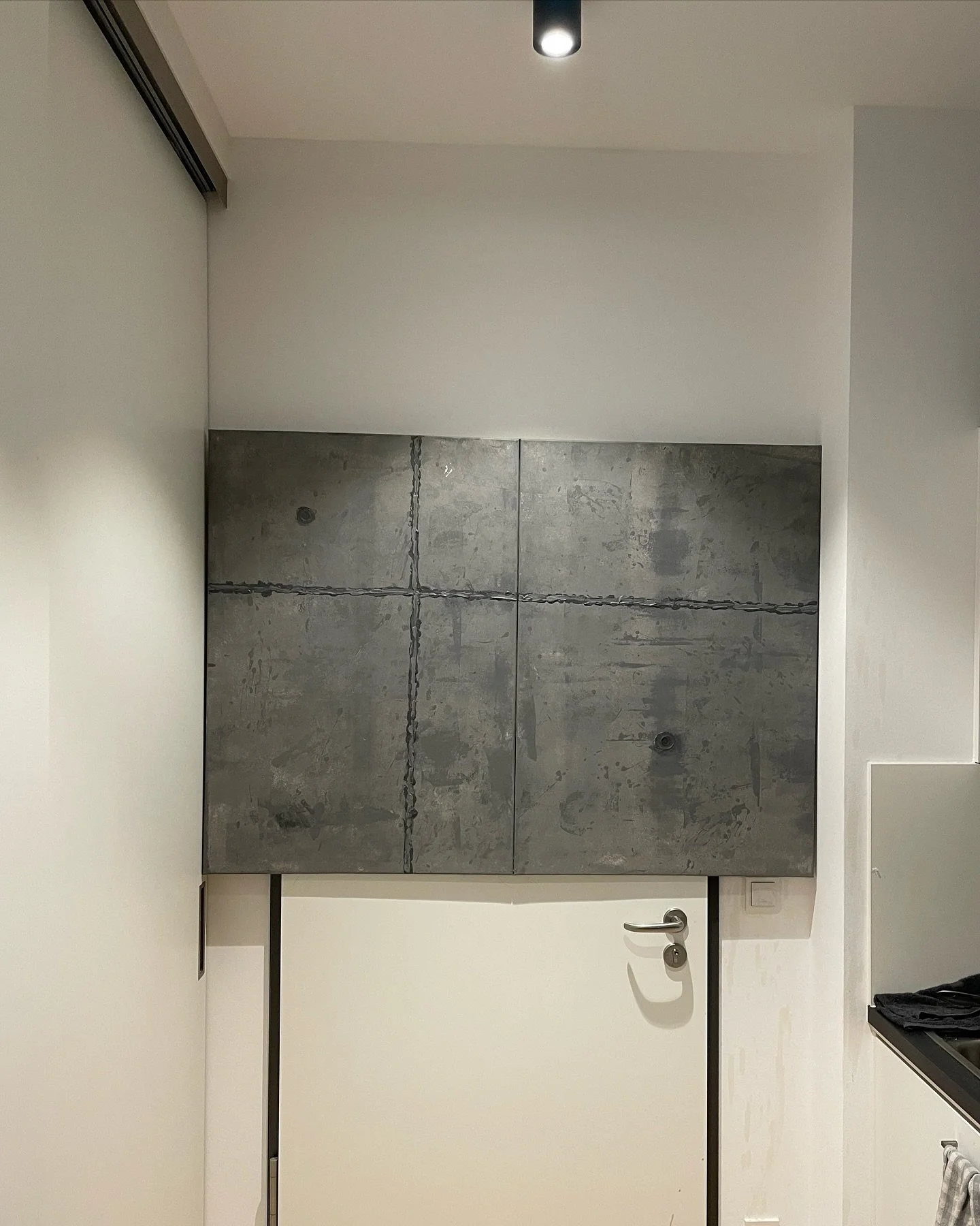 CONCRETE [available]

:details:

paintings in acrylic

neutral grey mixed with yellow
for a more saturated, warmer tone

multiple layers + techniques for a
realistic, uneven surface + texture

140cm x 100cm
(each 70cm x 100cm)