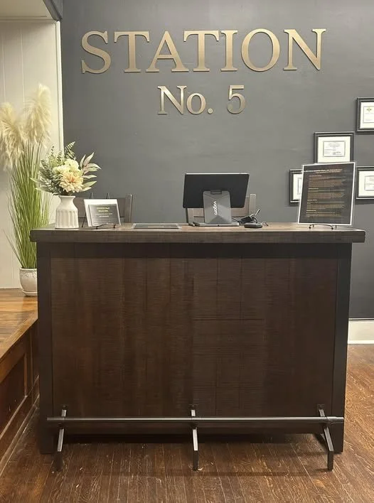 STation No 5 Desk.jpg