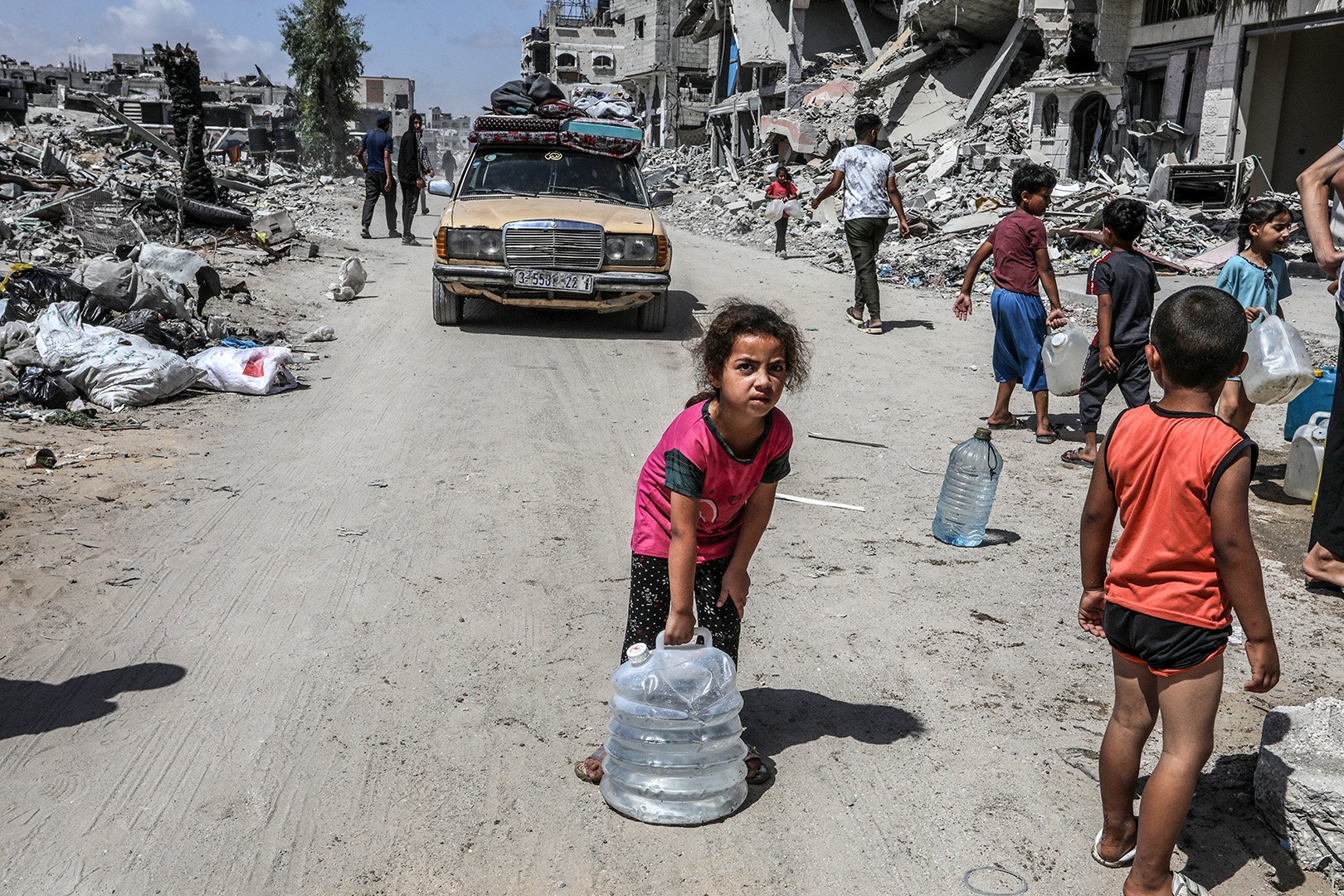 Israel’s Bureaucratic Blockade Strangles Palestinians in Gaza | Palestine Policy Roundup 01.12.26