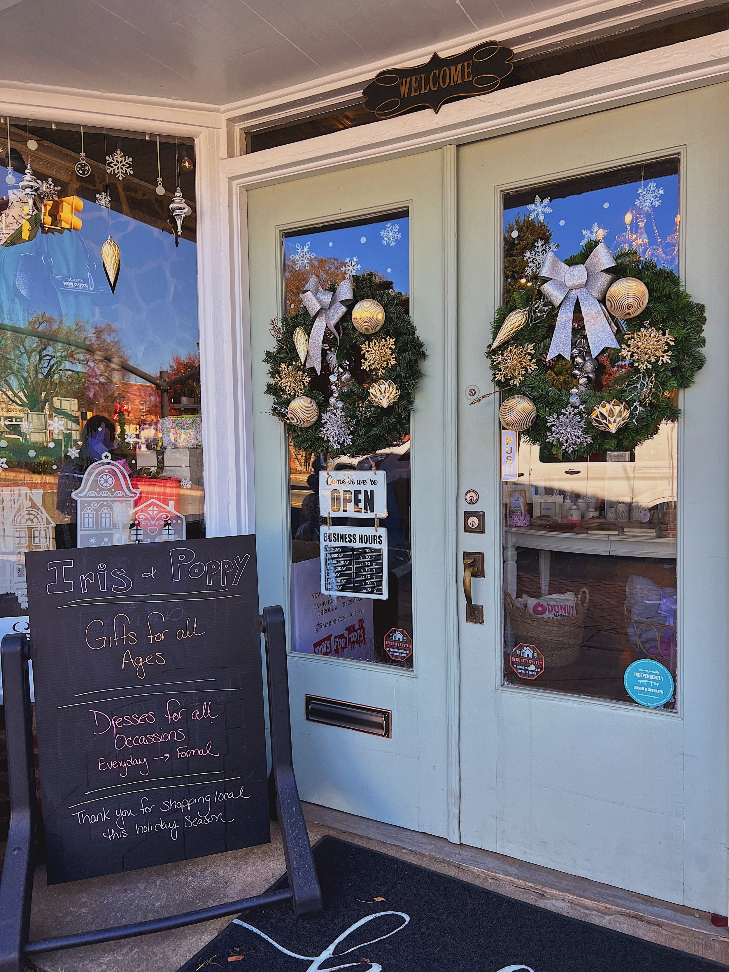 Iris & Poppy Gift & Dress Boutique