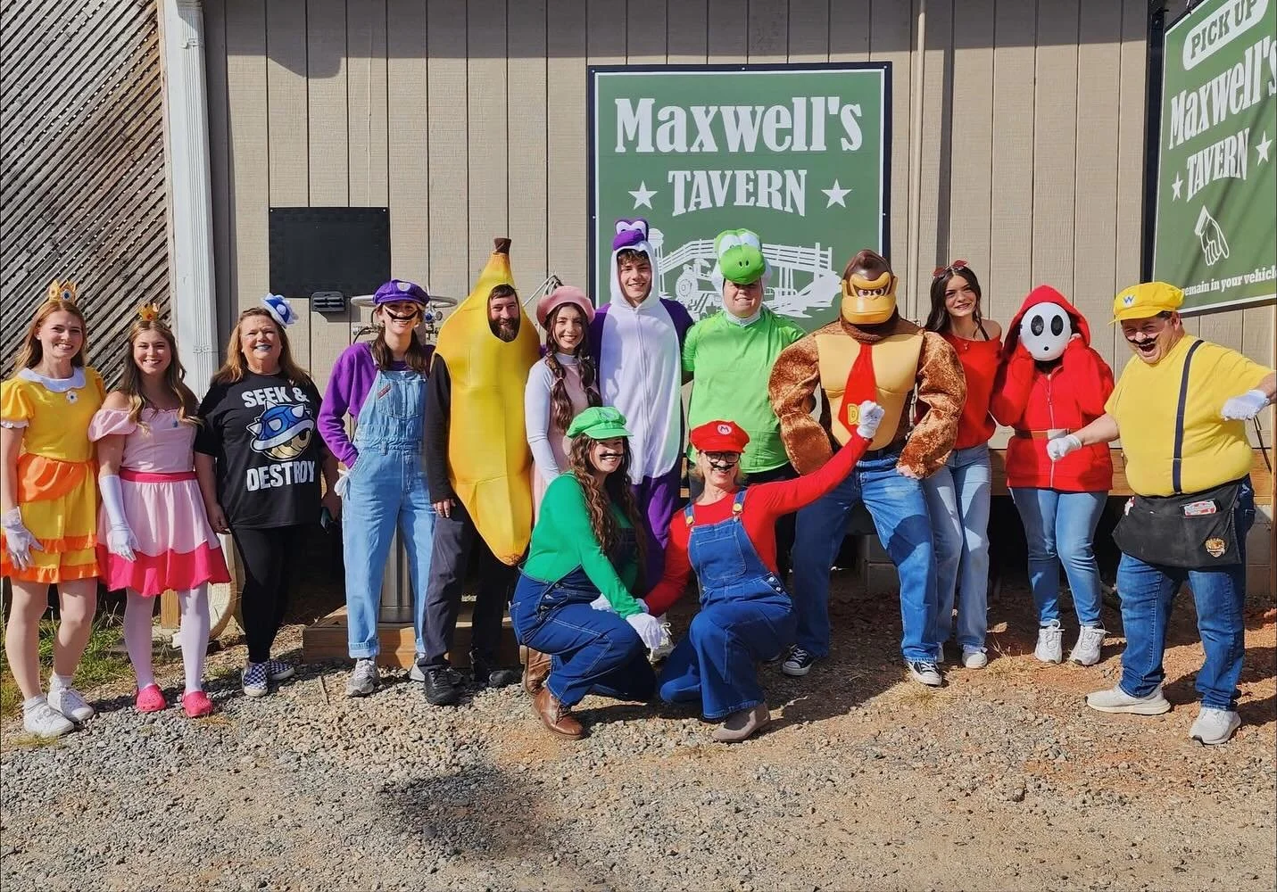 ✨ It’s not over yet — there’s still time to vote in the Fright Night Decorating Contest! ✨
From decked-out windows to full-on costume crews, our downtown businesses understood the assignment. 🎃🔥 They brought BIG Halloween spirit