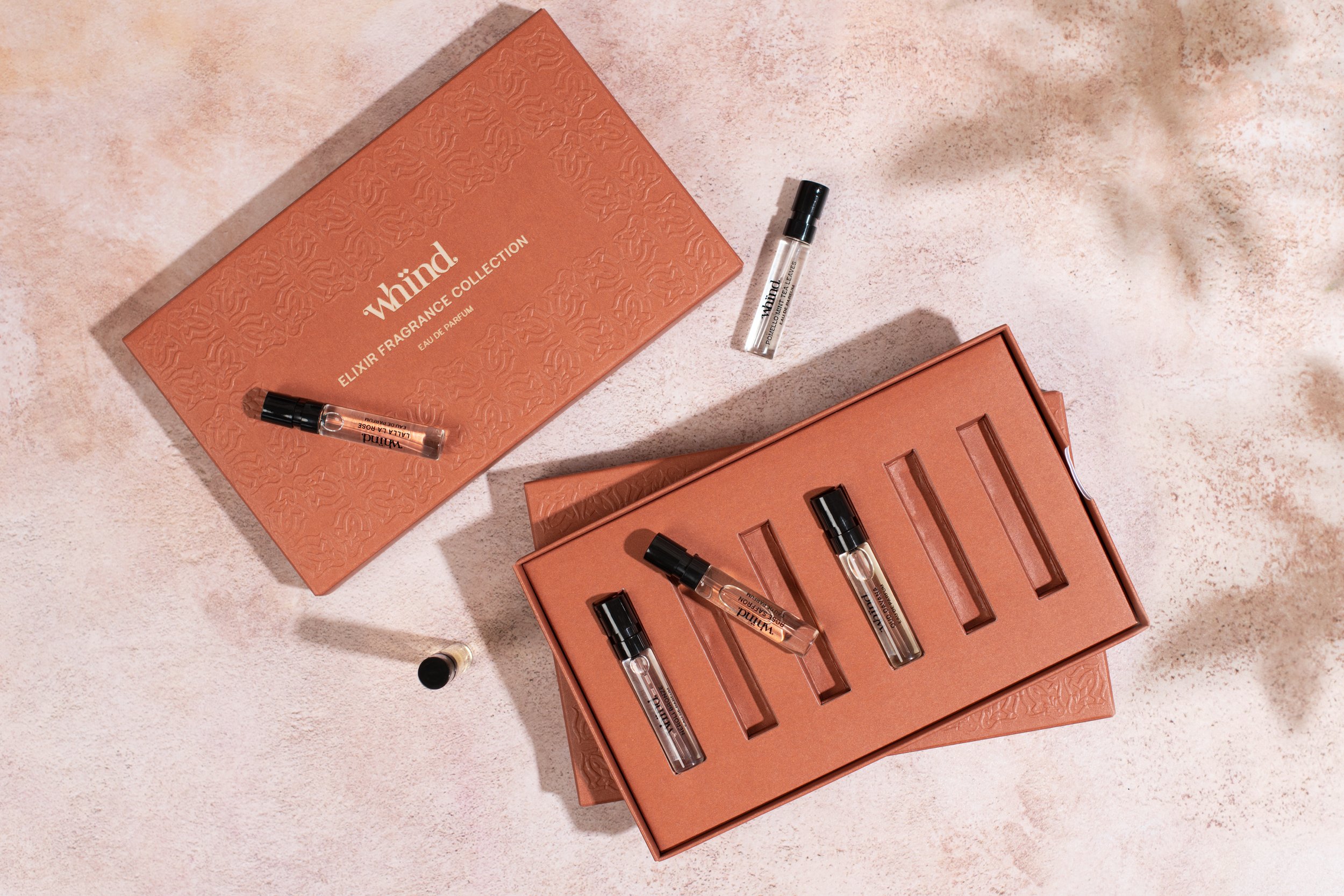 Studiobanno_Portfolio_Whind_Fragrance-Discovery-Set_01_3000x2000.jpg