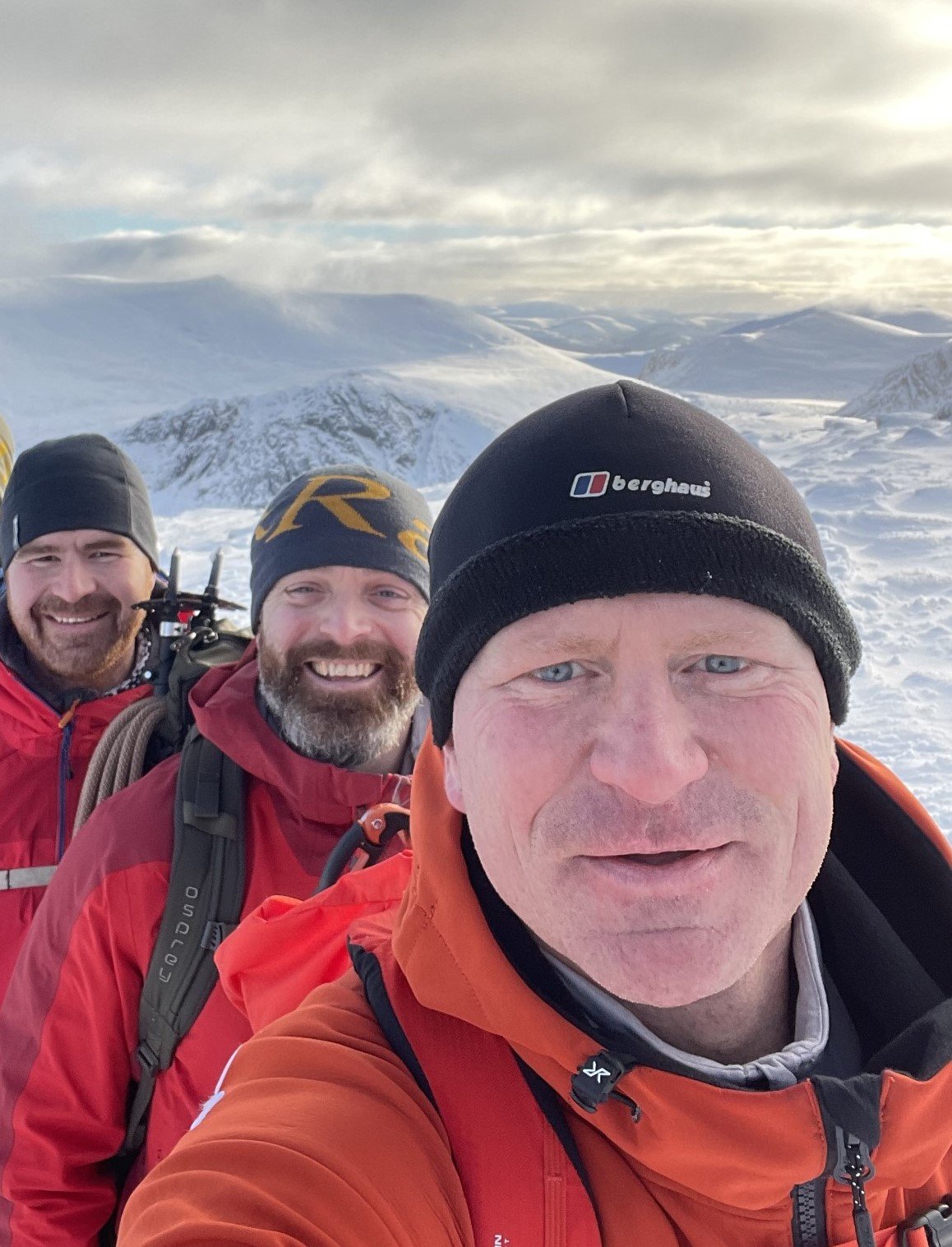 Everest Team Photo_Scotland.jpg
