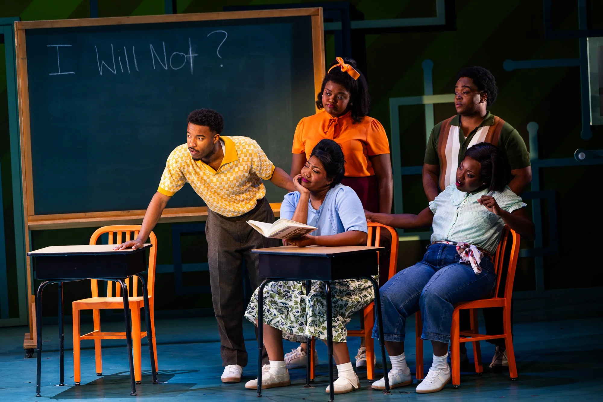 Hairspray_0029-Edit_WEB_SIZE_DO_NOT_PRINT.jpg