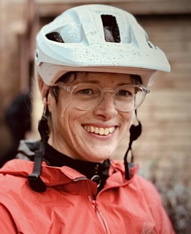 Hannah headshot.jpg