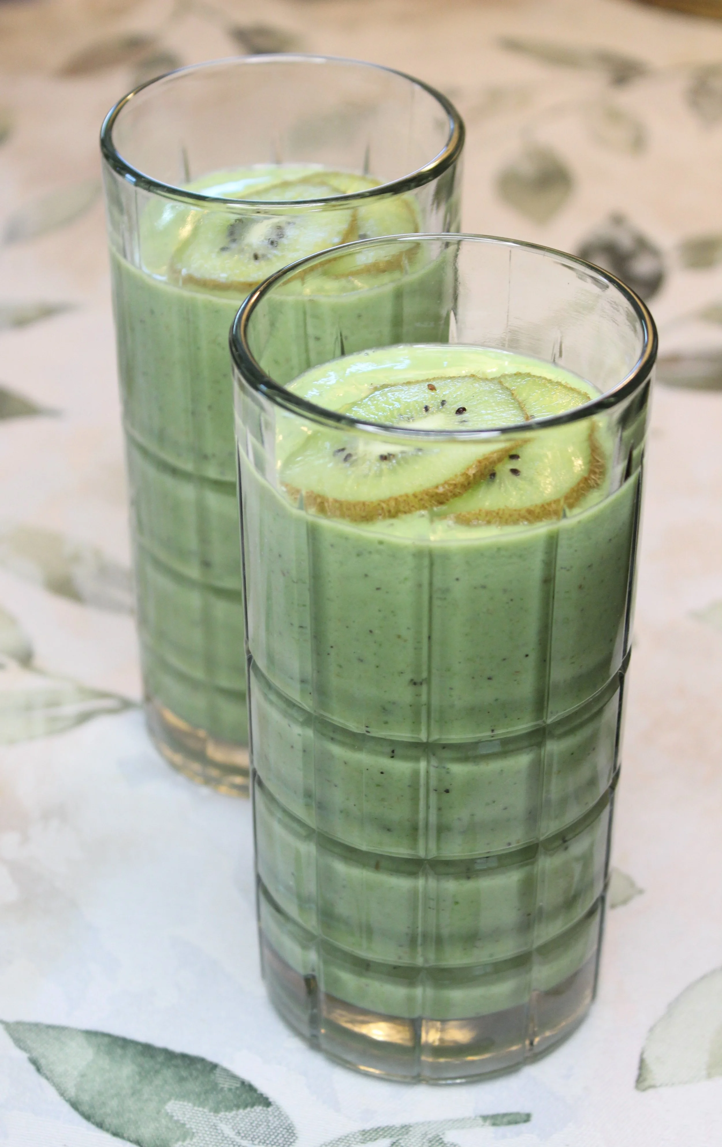 Green Kiwi Kefir Smoothie