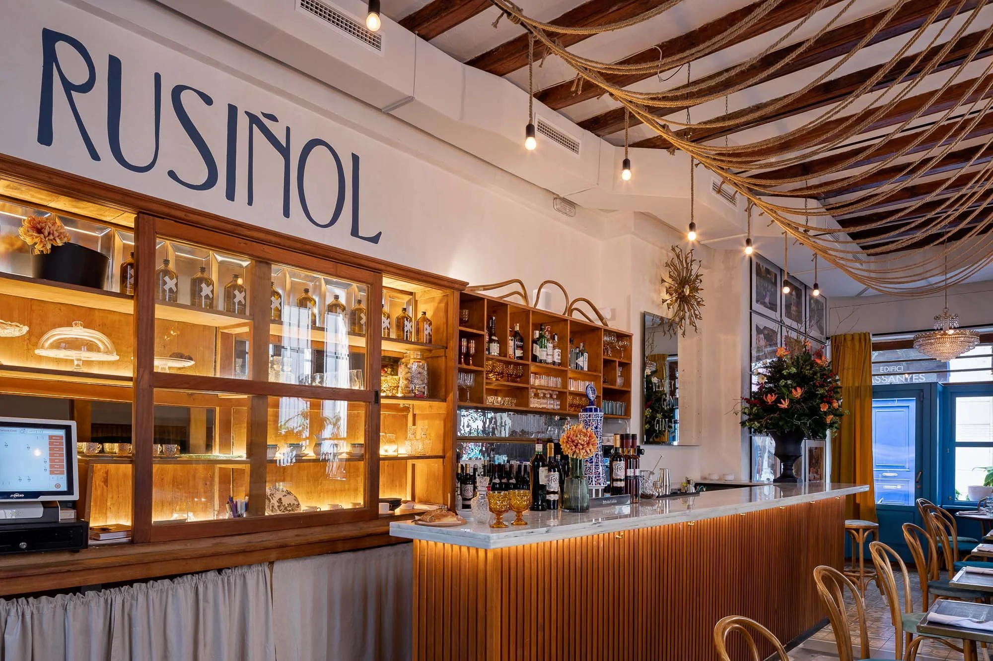 CLAIRE DAVIES x BAR RUSIÑOL ©alvarocaldecantos 20 copy.jpg