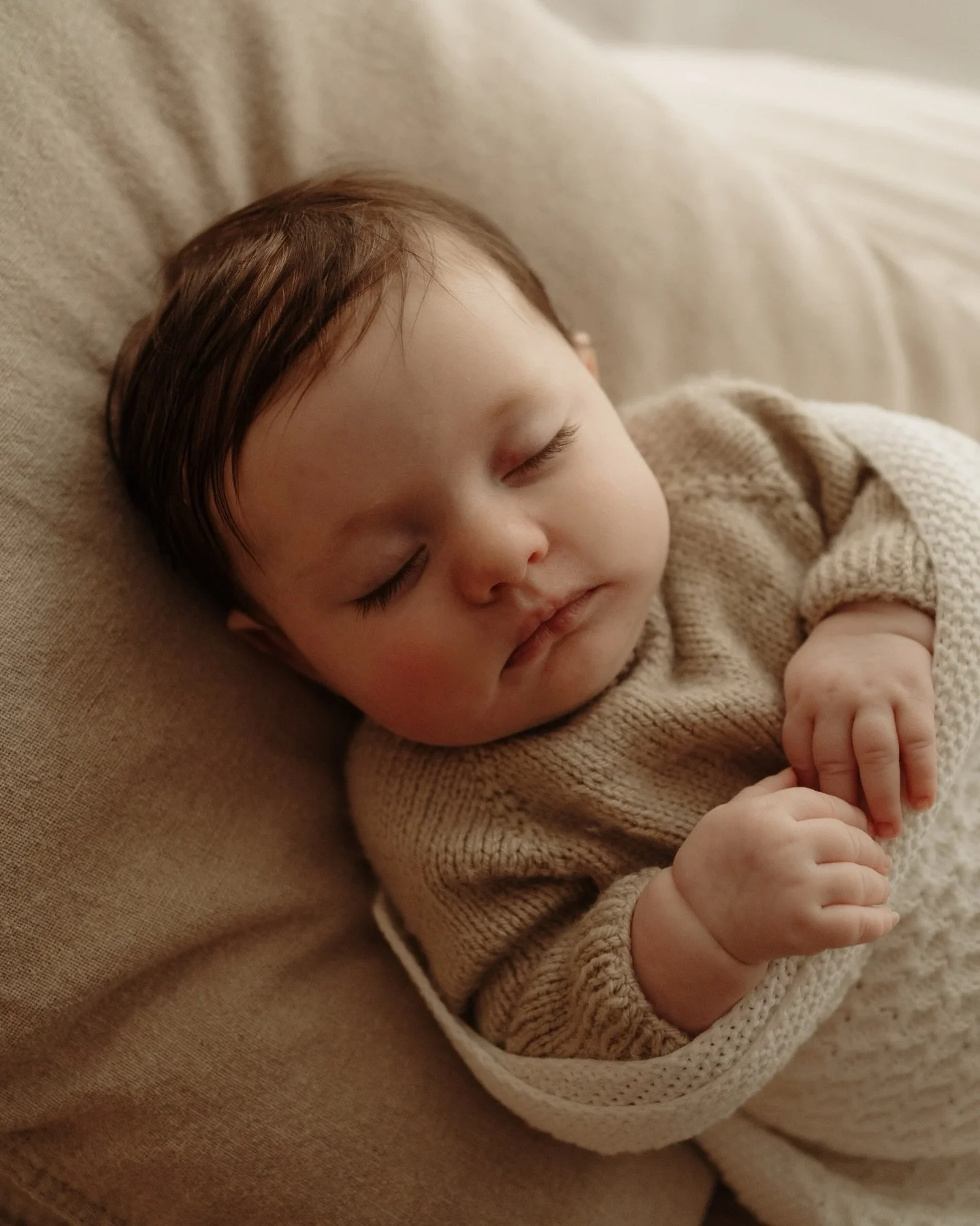 Baby Esther at 12 weeks old ✨

Here&rsquo;s your proof it&rsquo;s never too late to get those snuggly photos of your baby. Even at 12 weeks they&rsquo;re still absolutely perfect ✨

#dorsetnewbornphotographer #dorsetbabyphotographer #dorsetmums #pool