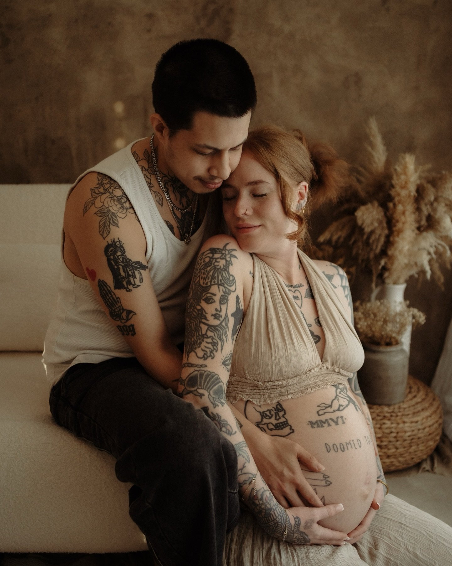 I&rsquo;m not sure I can possibly describe how much I loved this shoot. Let me tell you, these two brought vibes!

Frantically making this backdrop two days beforehand because it wouldn&rsquo;t stop raining in time for an outdoor shoot was absolutely