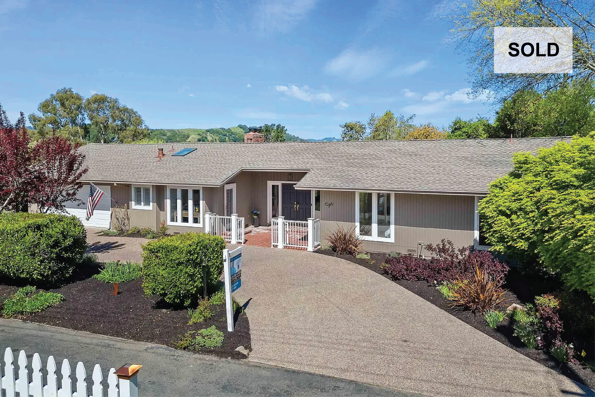 Ellen Denham, Lamorinda realtor, represented the buyers at 8 Trinity Terrace in Moraga, California 