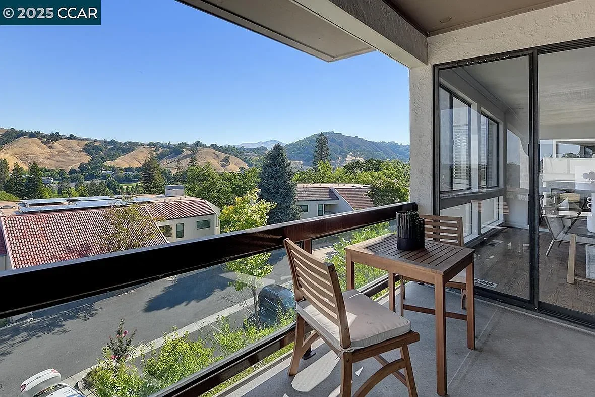 Walnut Creek Rossmore Real  Estate
