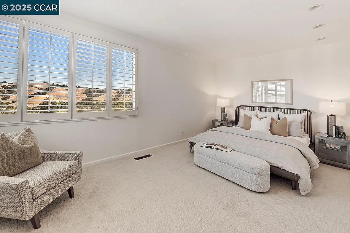 Walnut Creek Rossmore Real  Estate