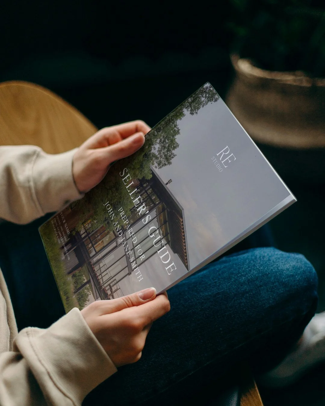 Your client experience doesn't match your service level &mdash; yet.⁠
⁠
You walked into that listing appointment knowing your stuff.⁠ The other agent walked in with a polished presentation, a net proceeds guide, and a seller prep checklist.⁠
They got