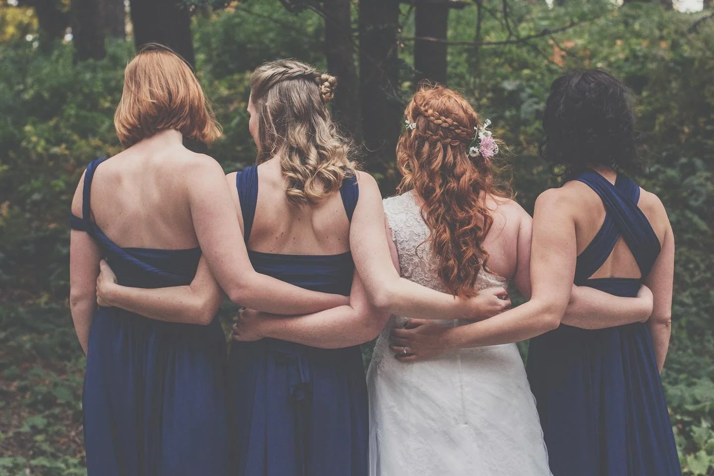 Tribe ✔️
.
.
.
#weddingphotographer #weddingphotography #oregonweddingphotographer #bouquet #bridetobe #pnwweddingphotographer