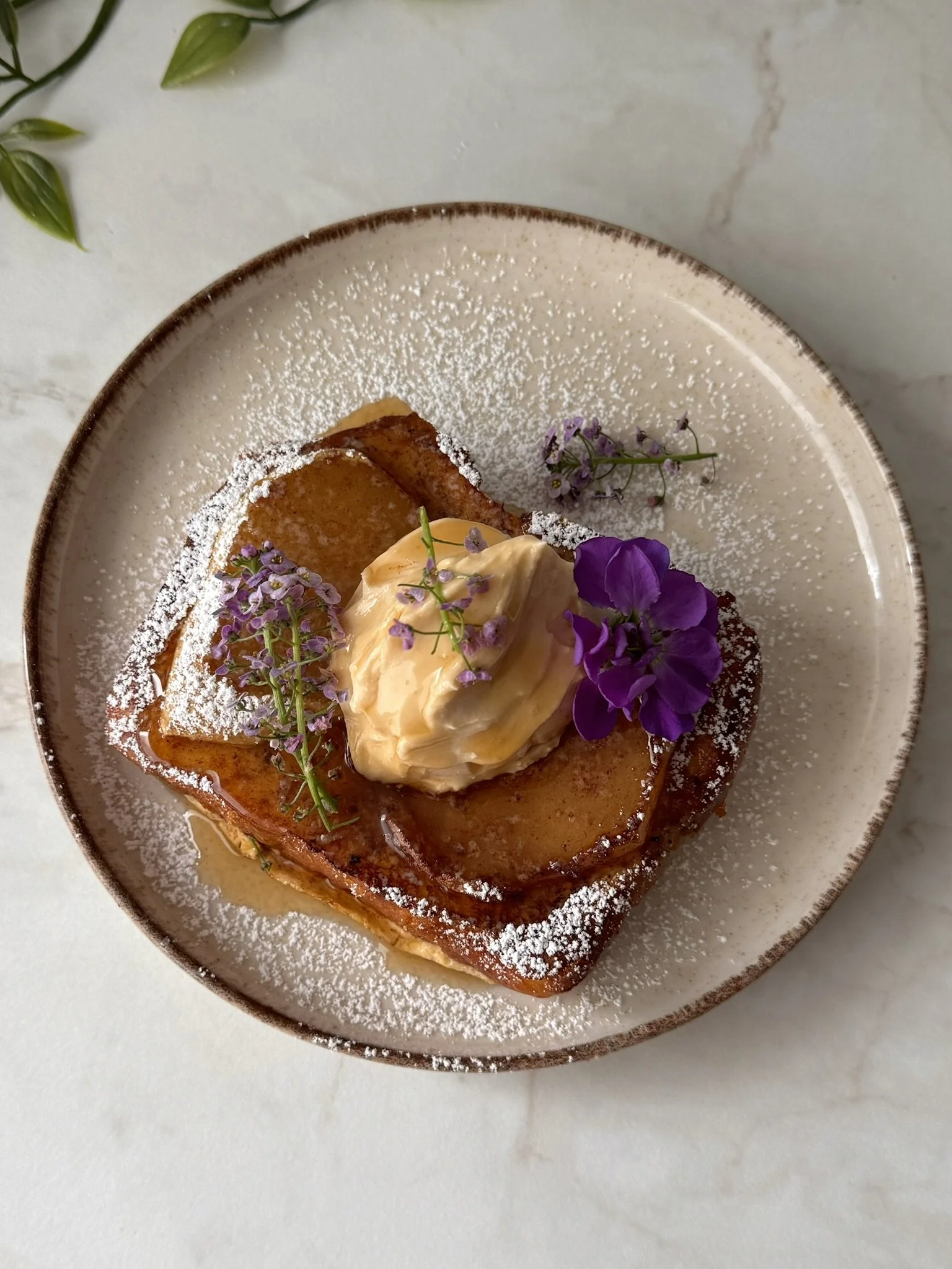 French Toast with Caramelized Pears and Maple-Brown Sugar Mascarpone Cream