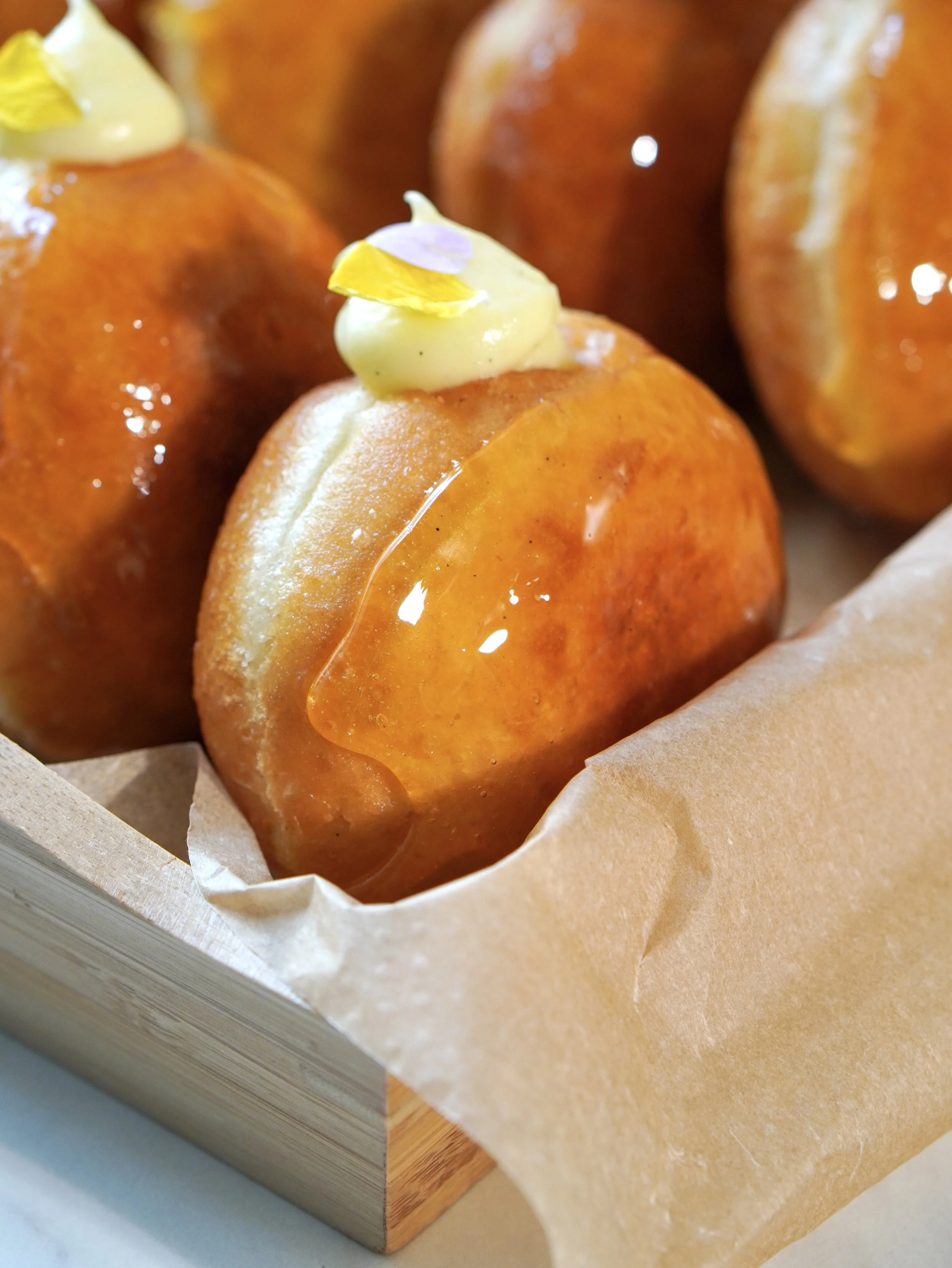 Crème Brûlée Donuts