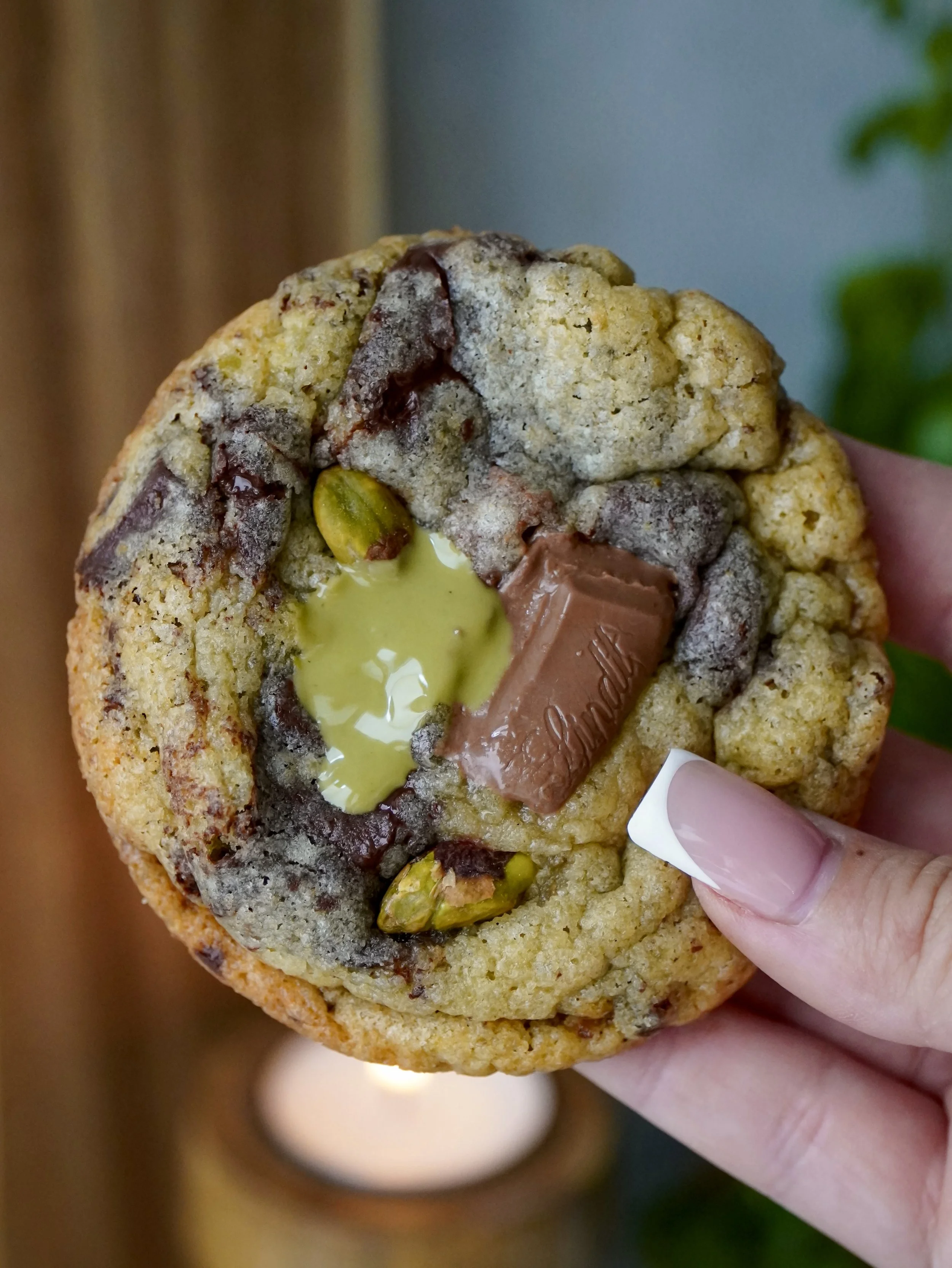 Pistachio Chocolate Chunk Cookies