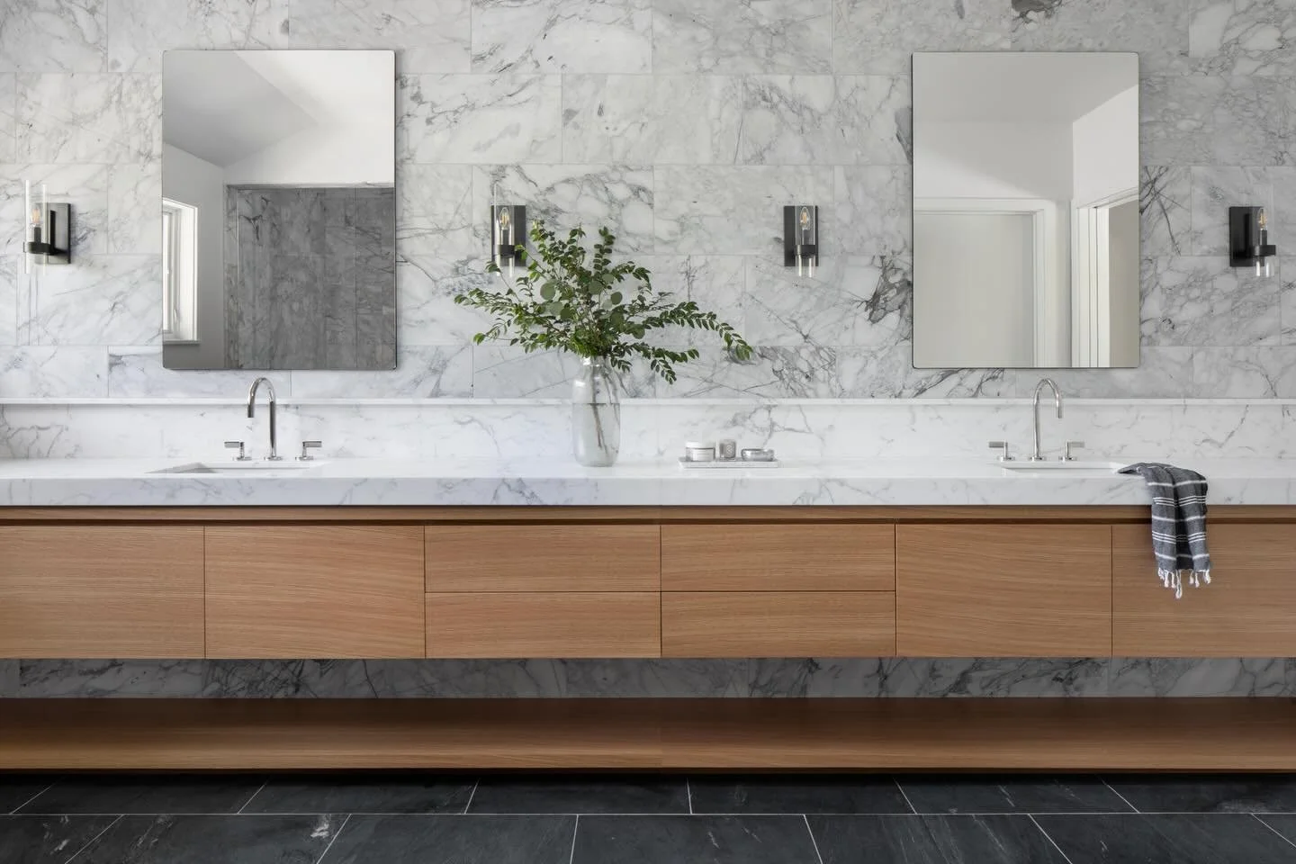 A vanity large enough for the whole family, and then some!
 
 
 
 
#bathroomremodel #bathroomdecor #vanity #bathroomdesign #jarllc