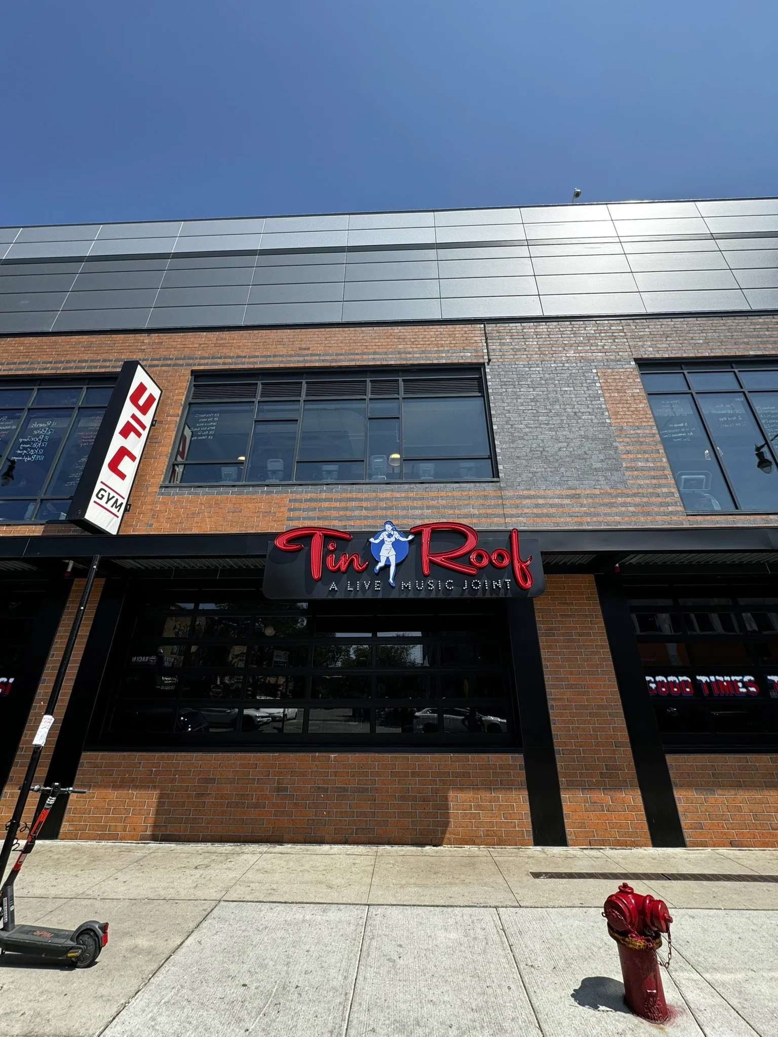 Tin Roof Bar: Custom Sign