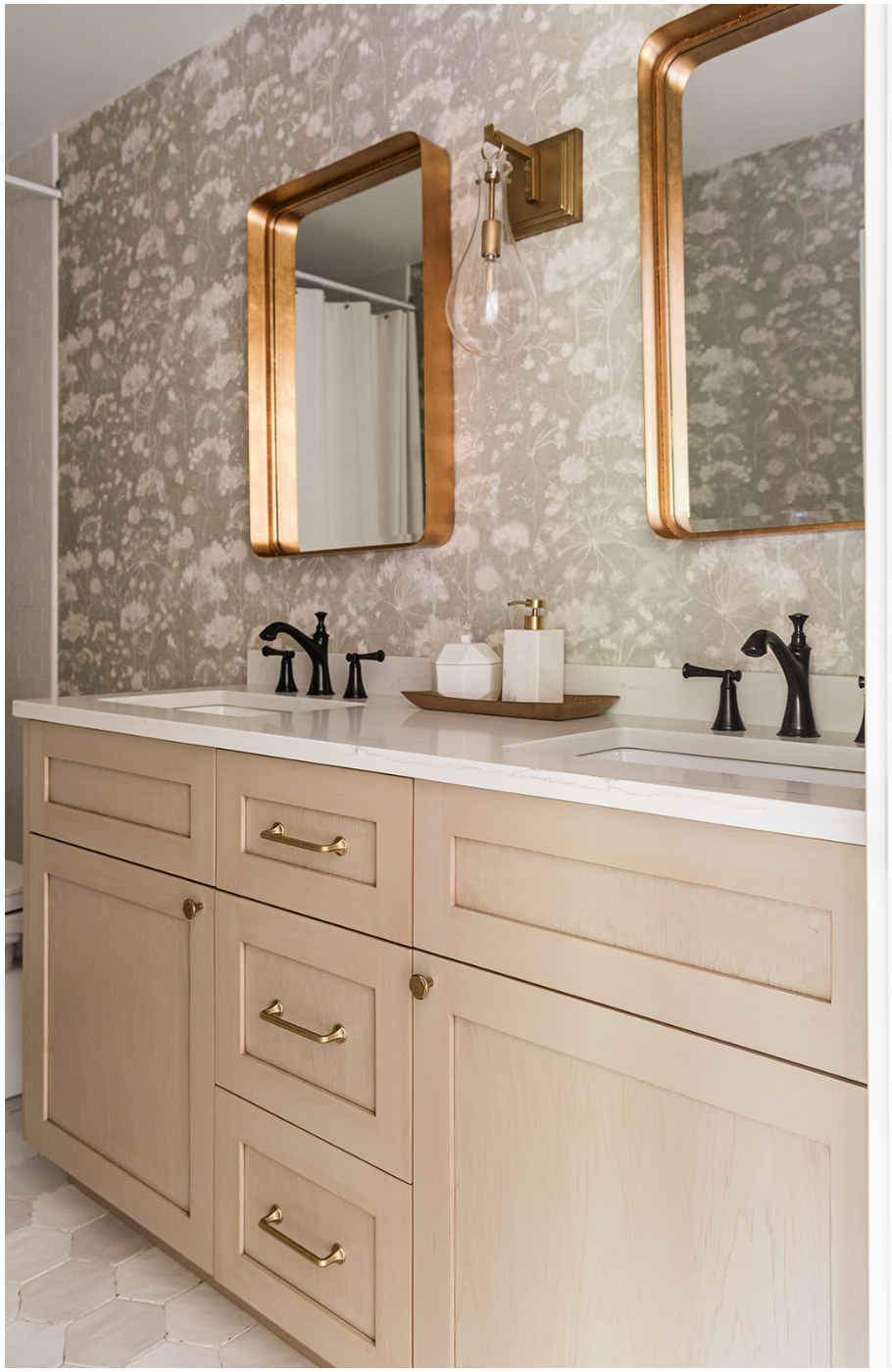Barrington Hills Guest Bath.png