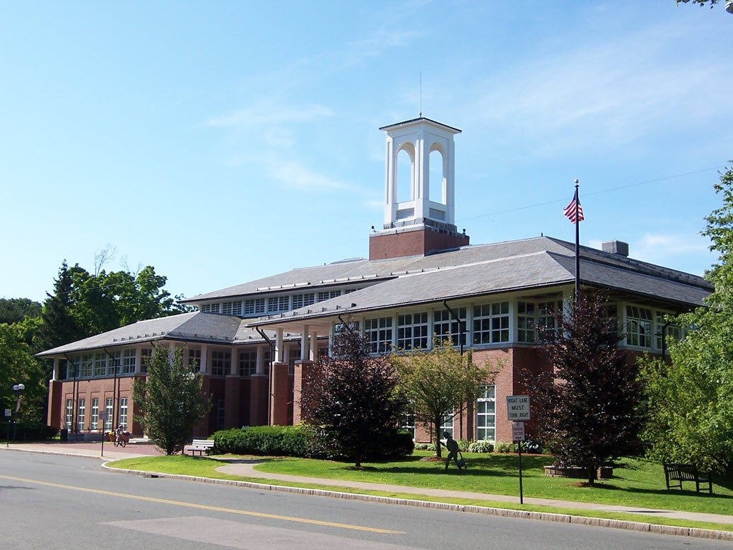 Athletic Recruitment and the College Admissions Process (Virtual Program)